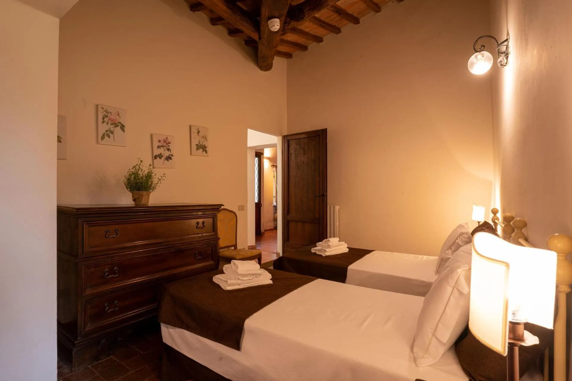 Bedroom in Borgo San Lorenzo a Linari