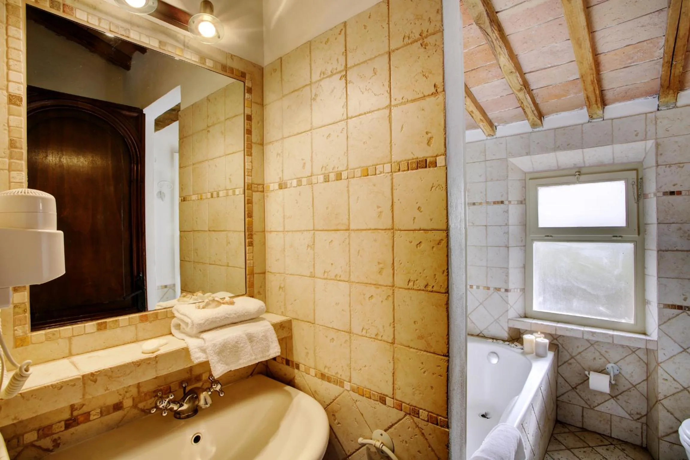 Bathroom in Borgo San Lorenzo a Linari