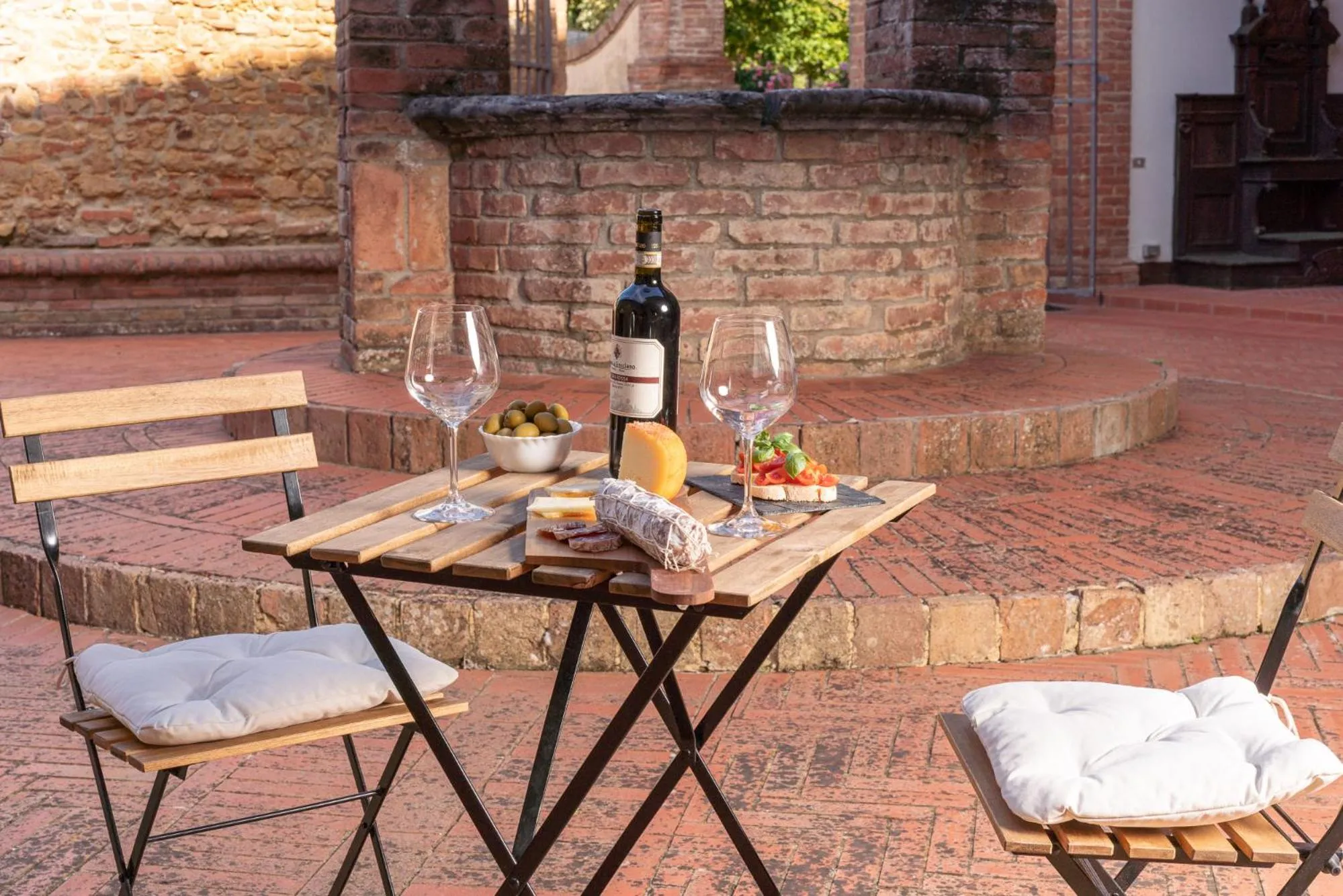 Food and drinks in Borgo San Lorenzo a Linari