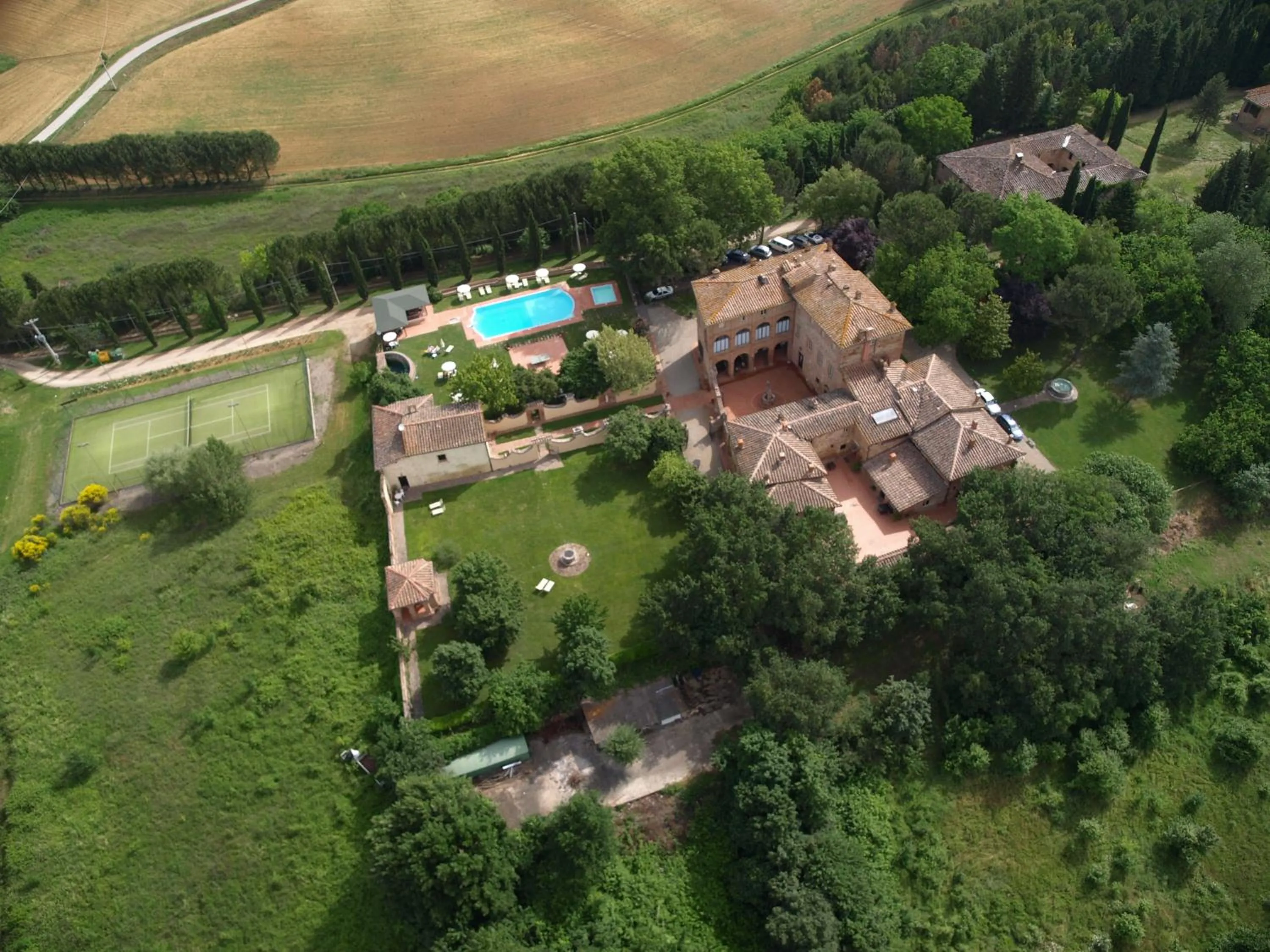 Bird's eye view in Borgo San Lorenzo a Linari