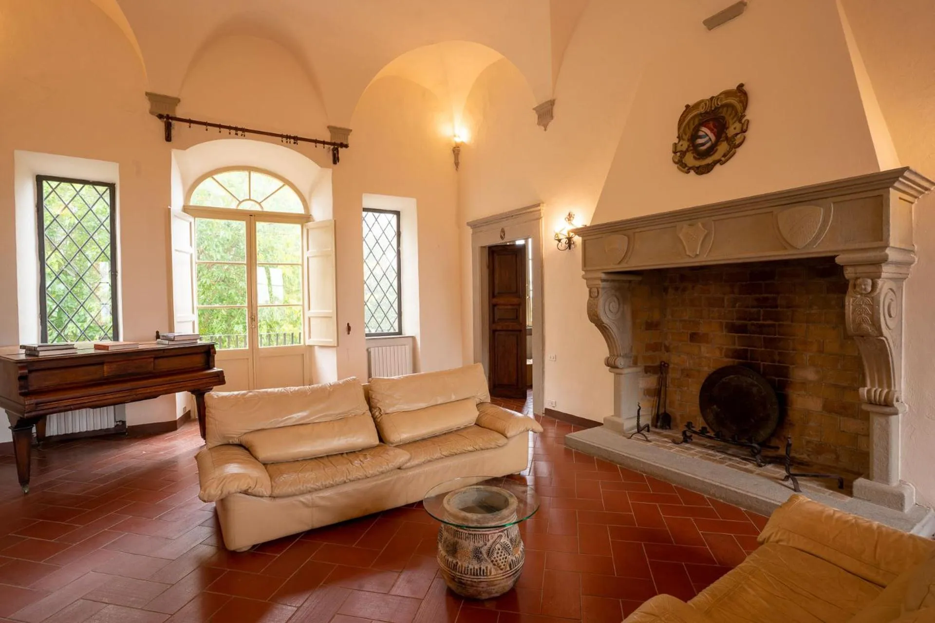 Living room in Borgo San Lorenzo a Linari