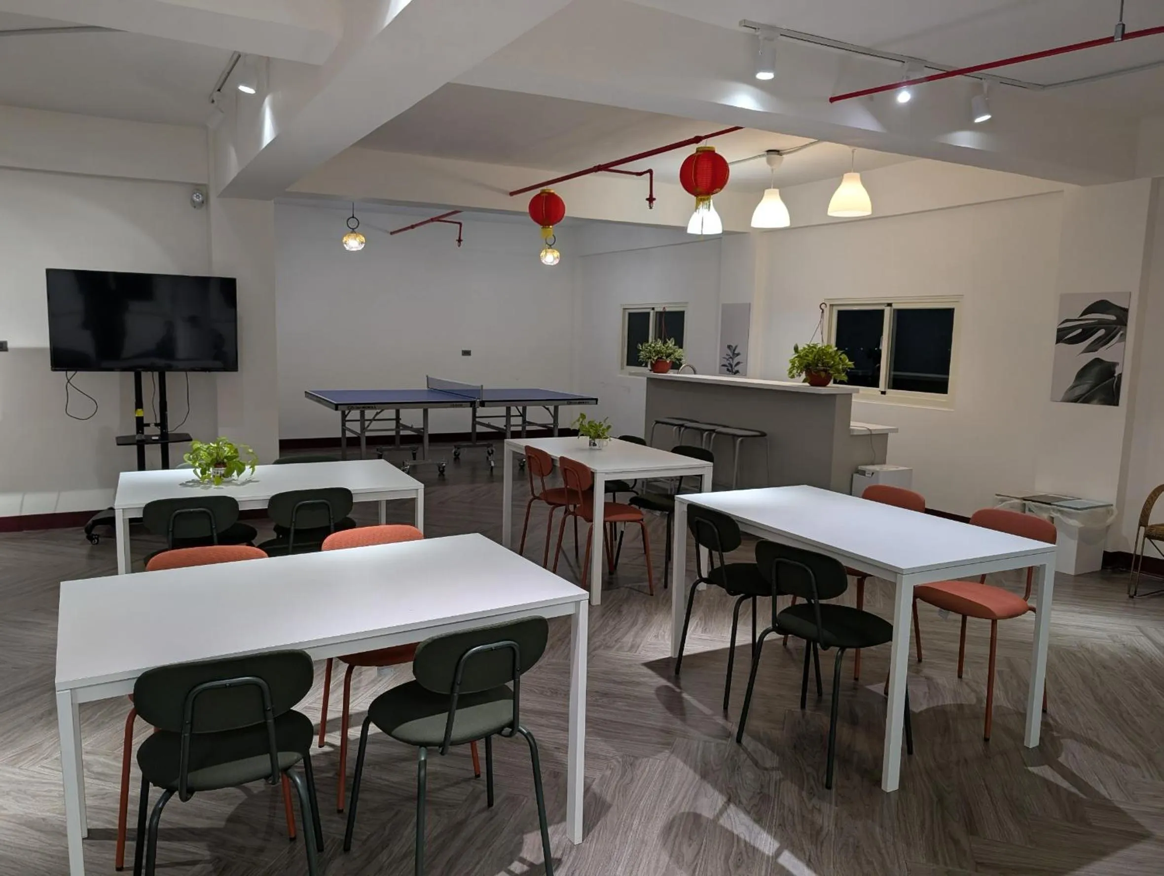 Communal lounge/ TV room in Su Ao Hotel