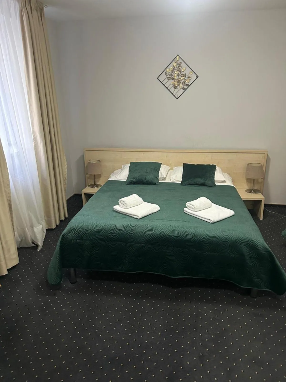 Bed in Hotel Pacific