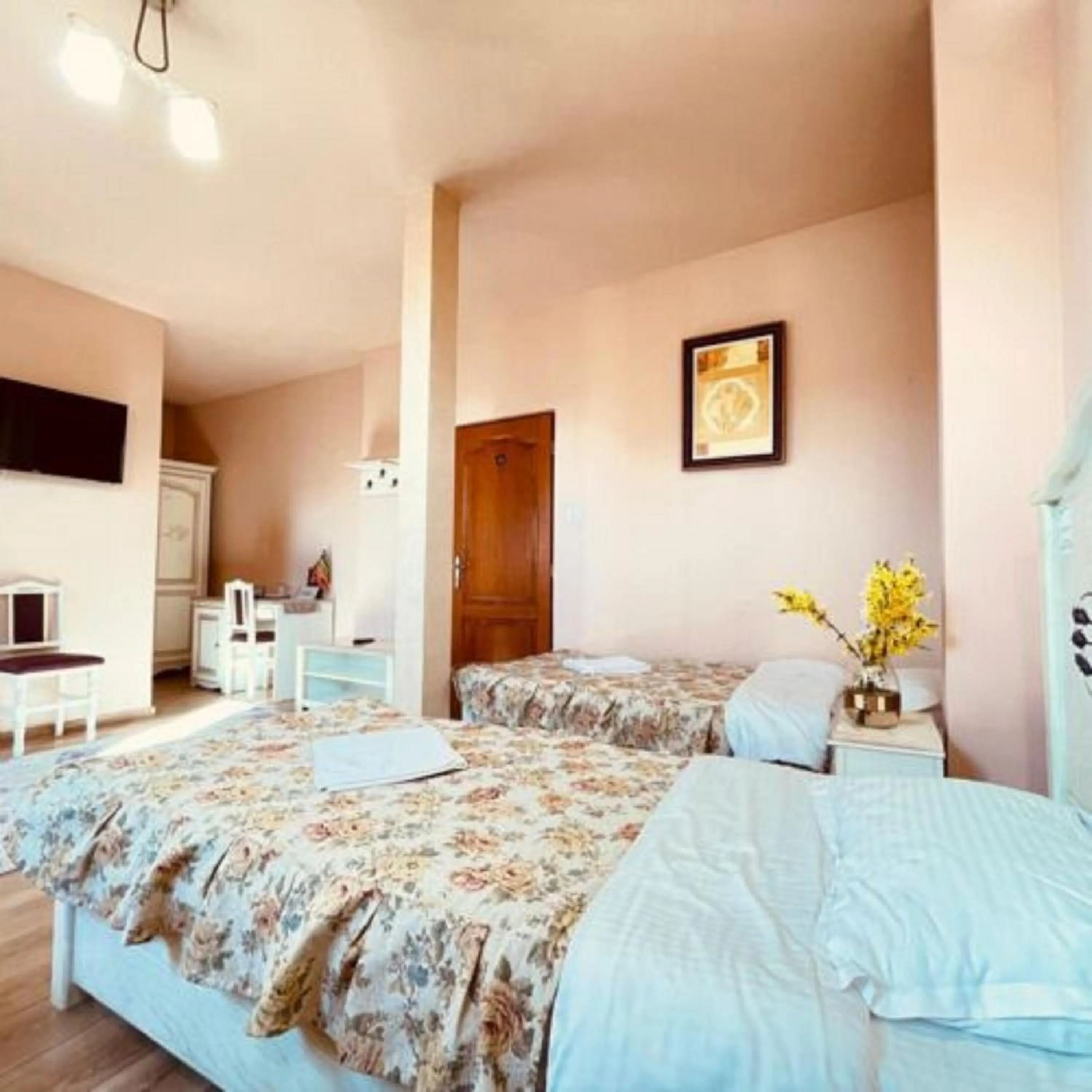 Photo of the whole room, Bed in Leaganul Bucovinei Guest House