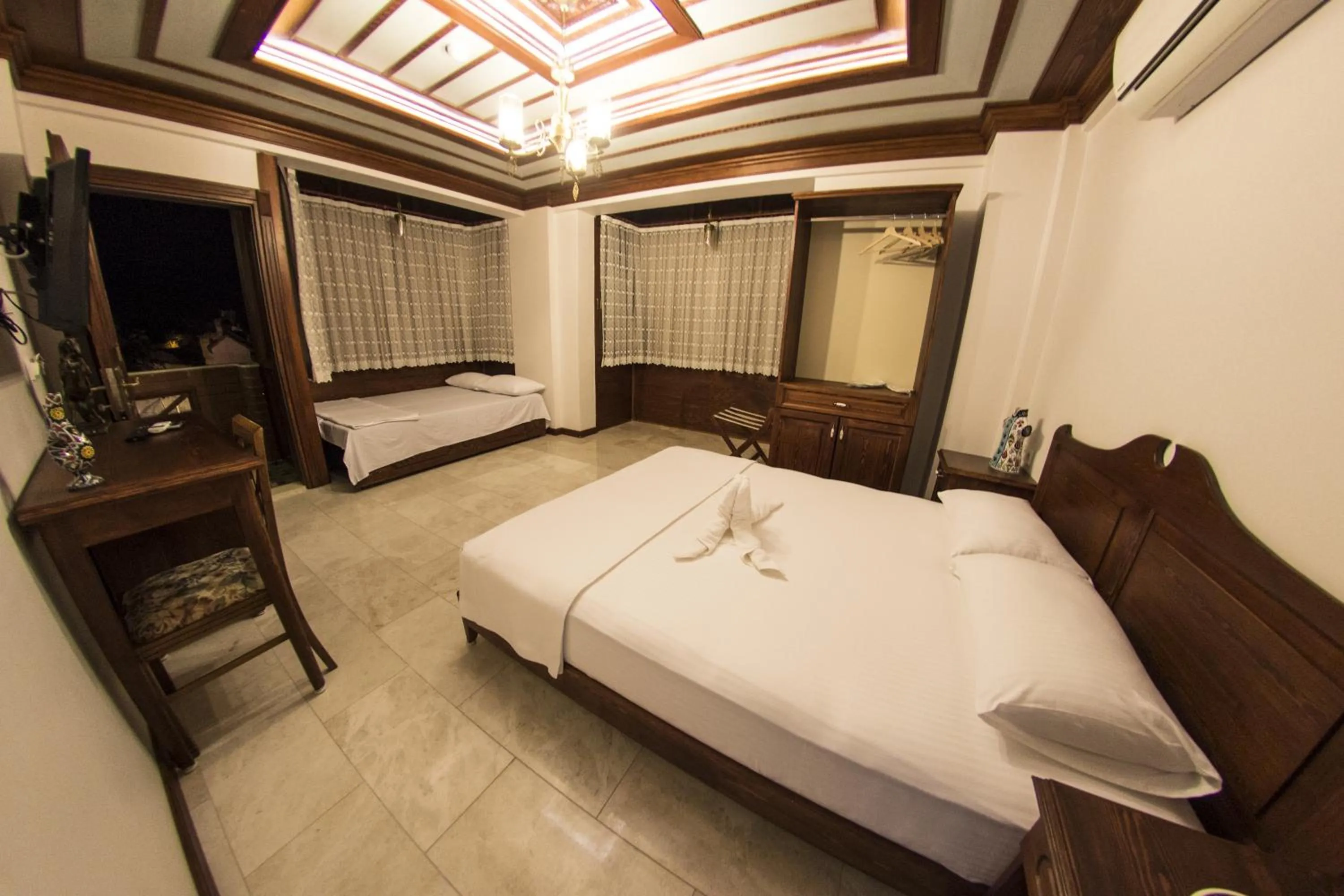 Photo of the whole room in Hotel Mary's House