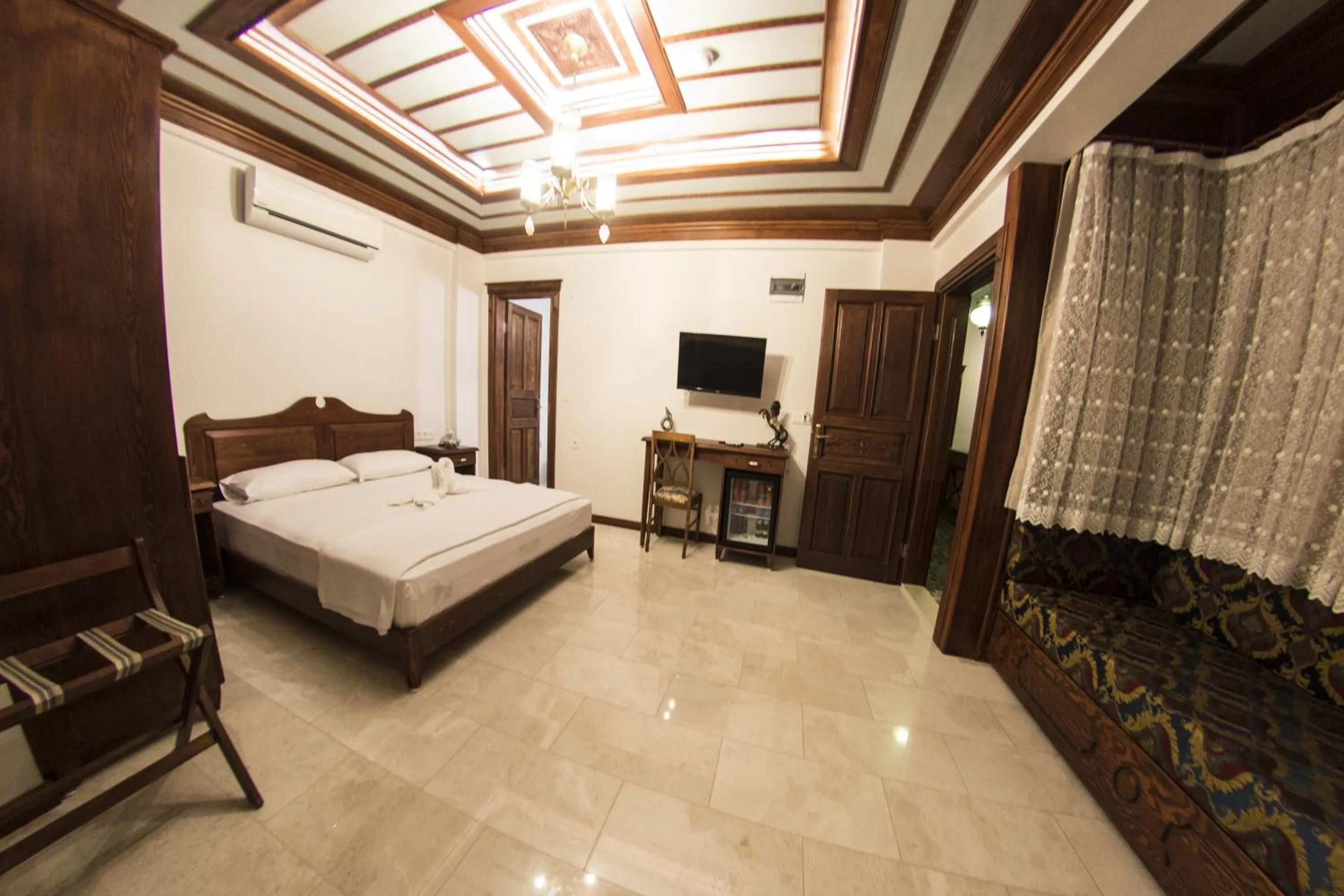 Photo of the whole room in Hotel Mary's House