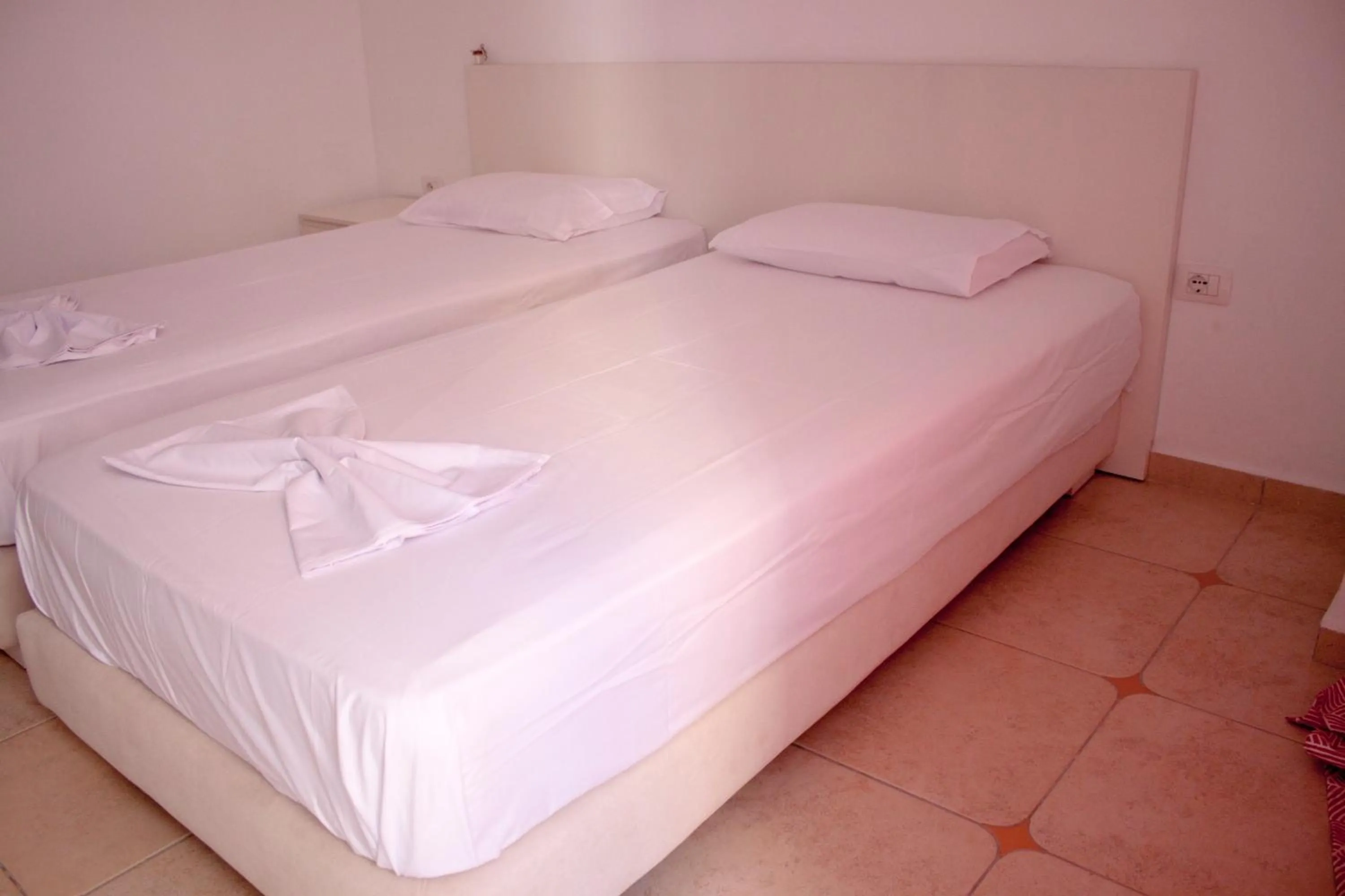 Bedroom, Bed in Villa 151