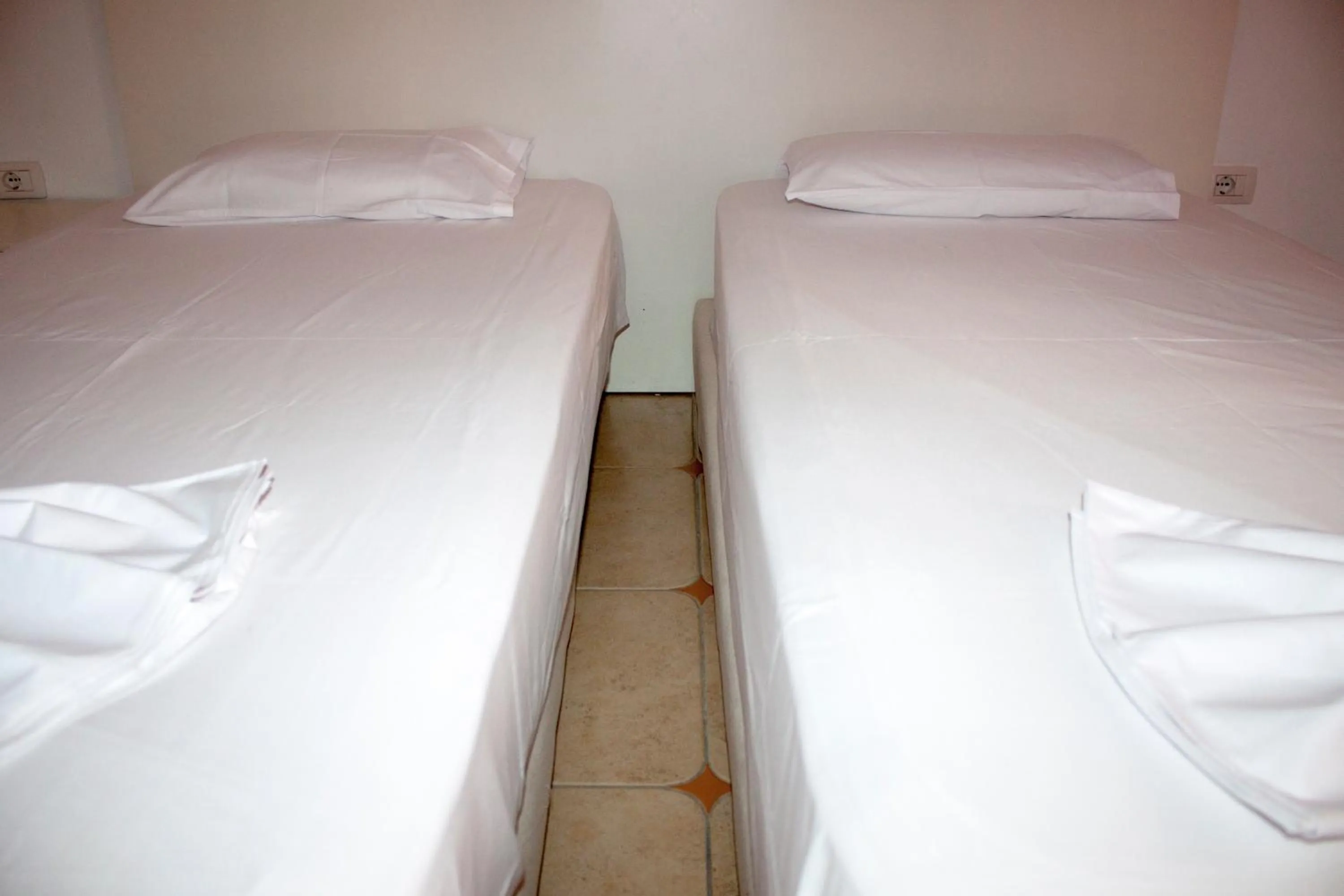 Photo of the whole room, Bed in Villa 151