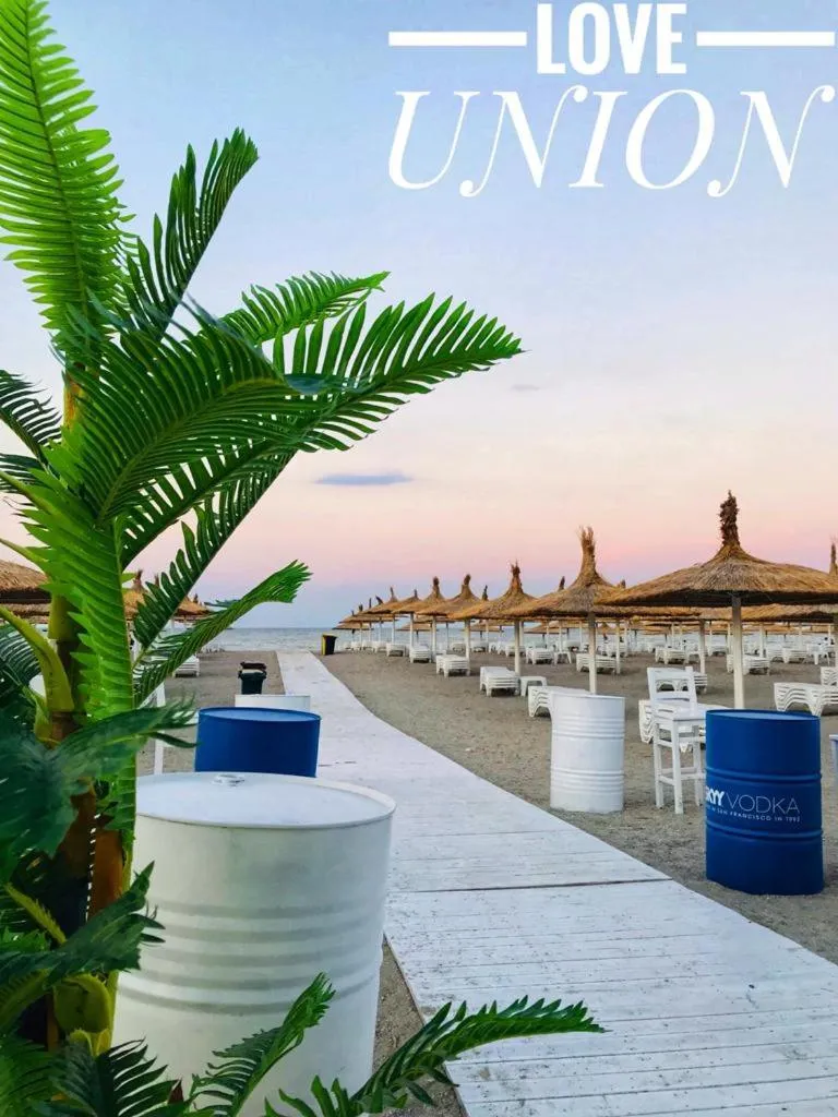 Beach in Hotel Union