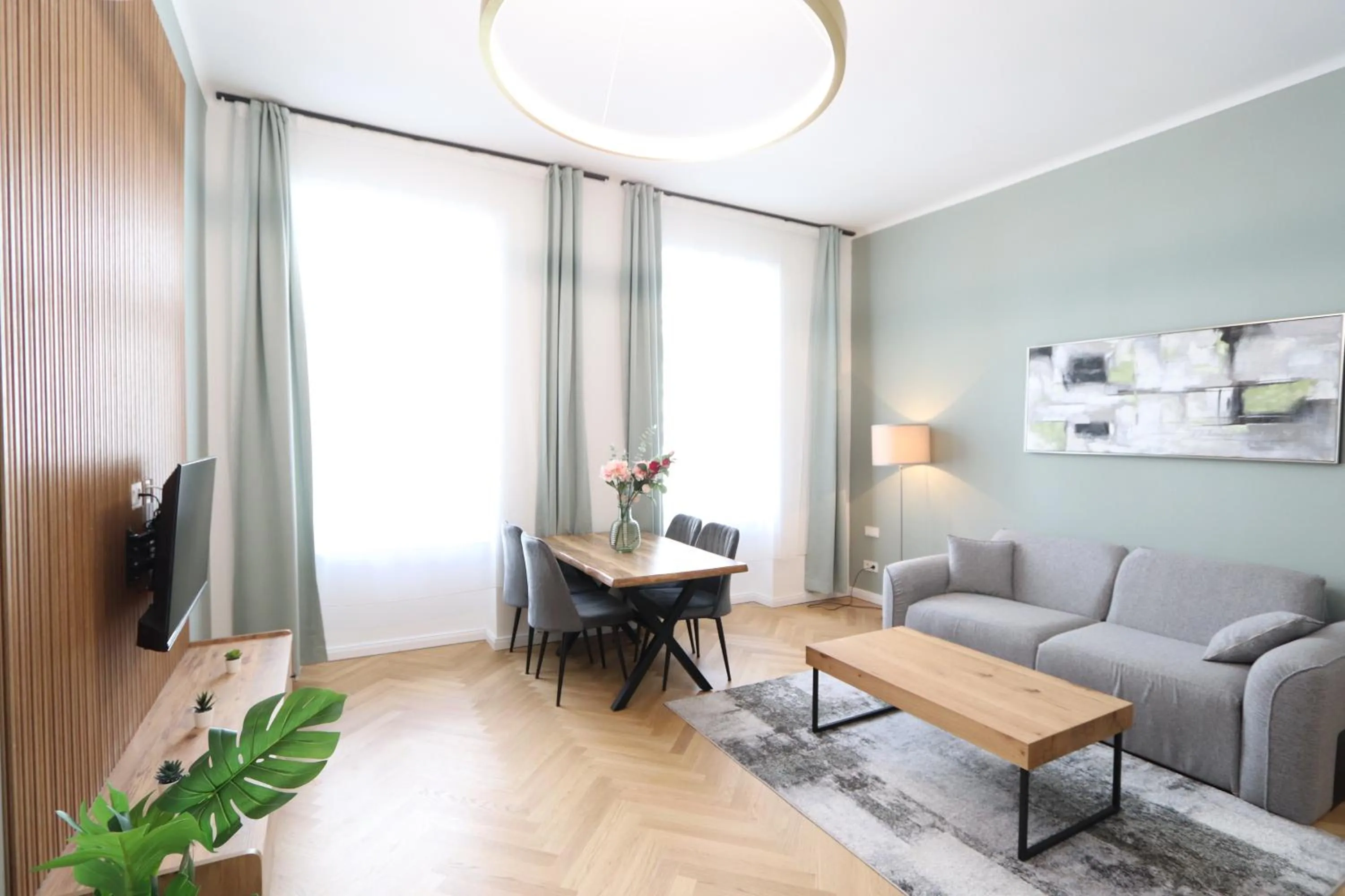 TV and multimedia in Vienna Stay Apartments or Rooms 1050