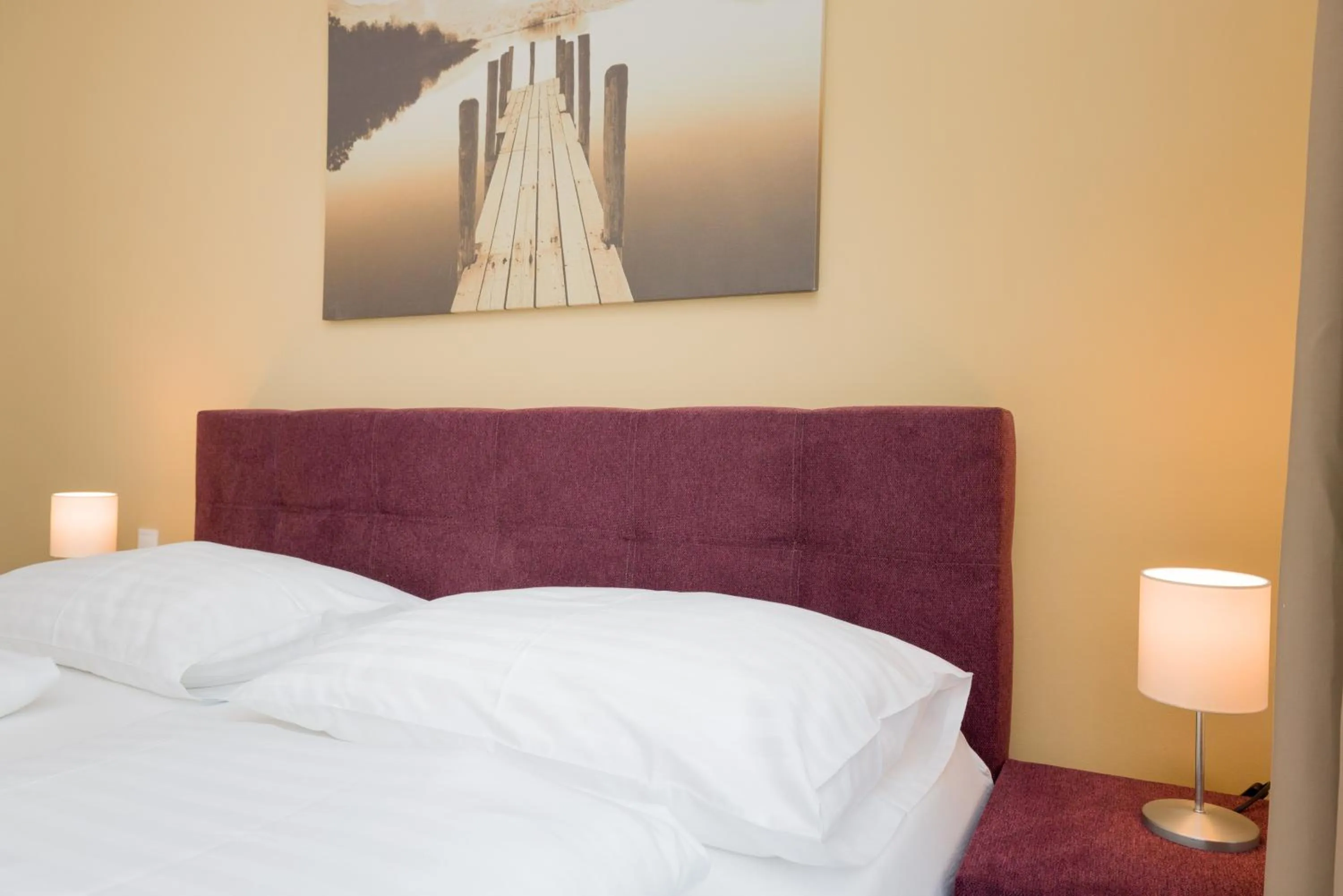 Bed in Vienna Stay Apartments or Rooms 1050