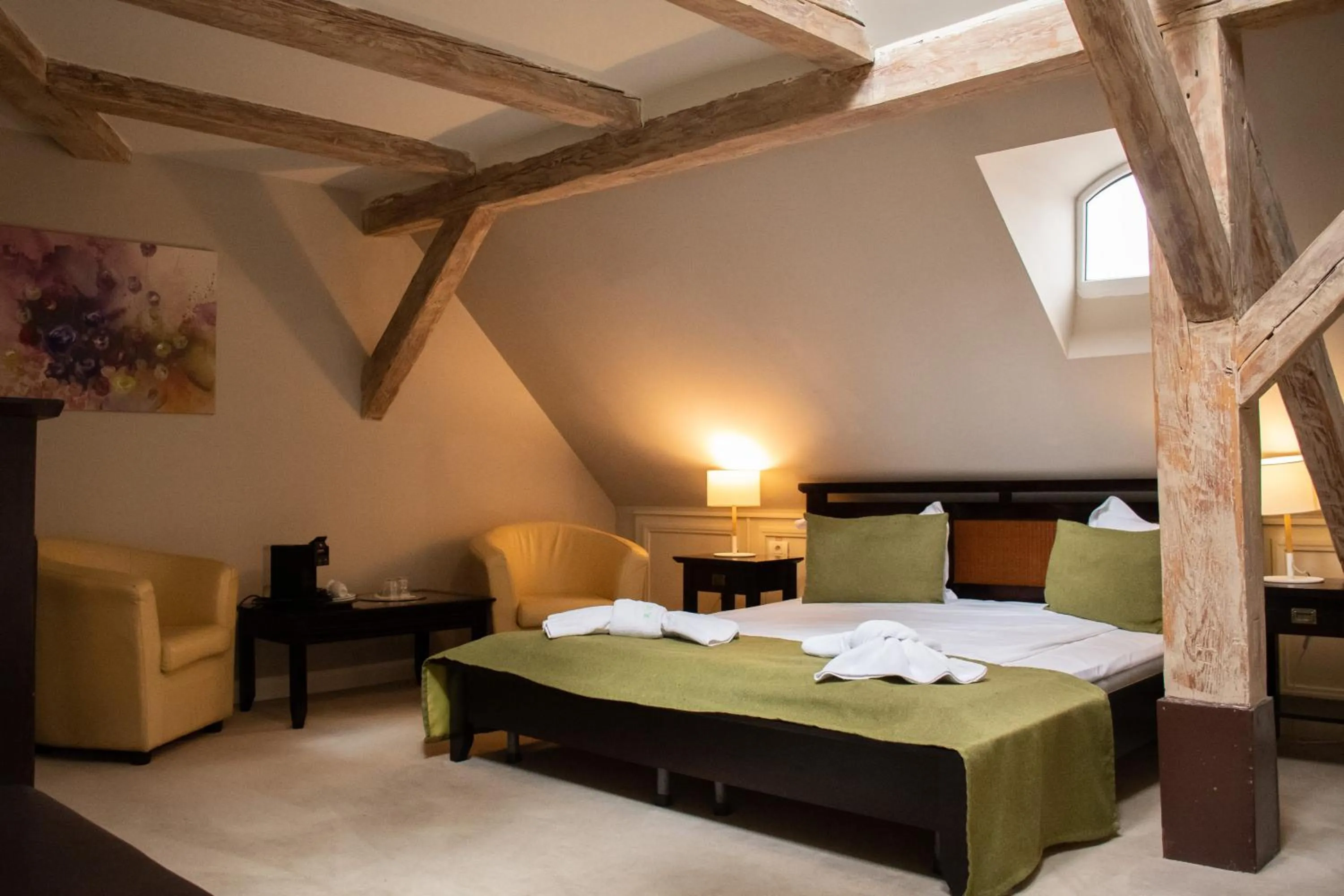 Bed in Hirscher Loft