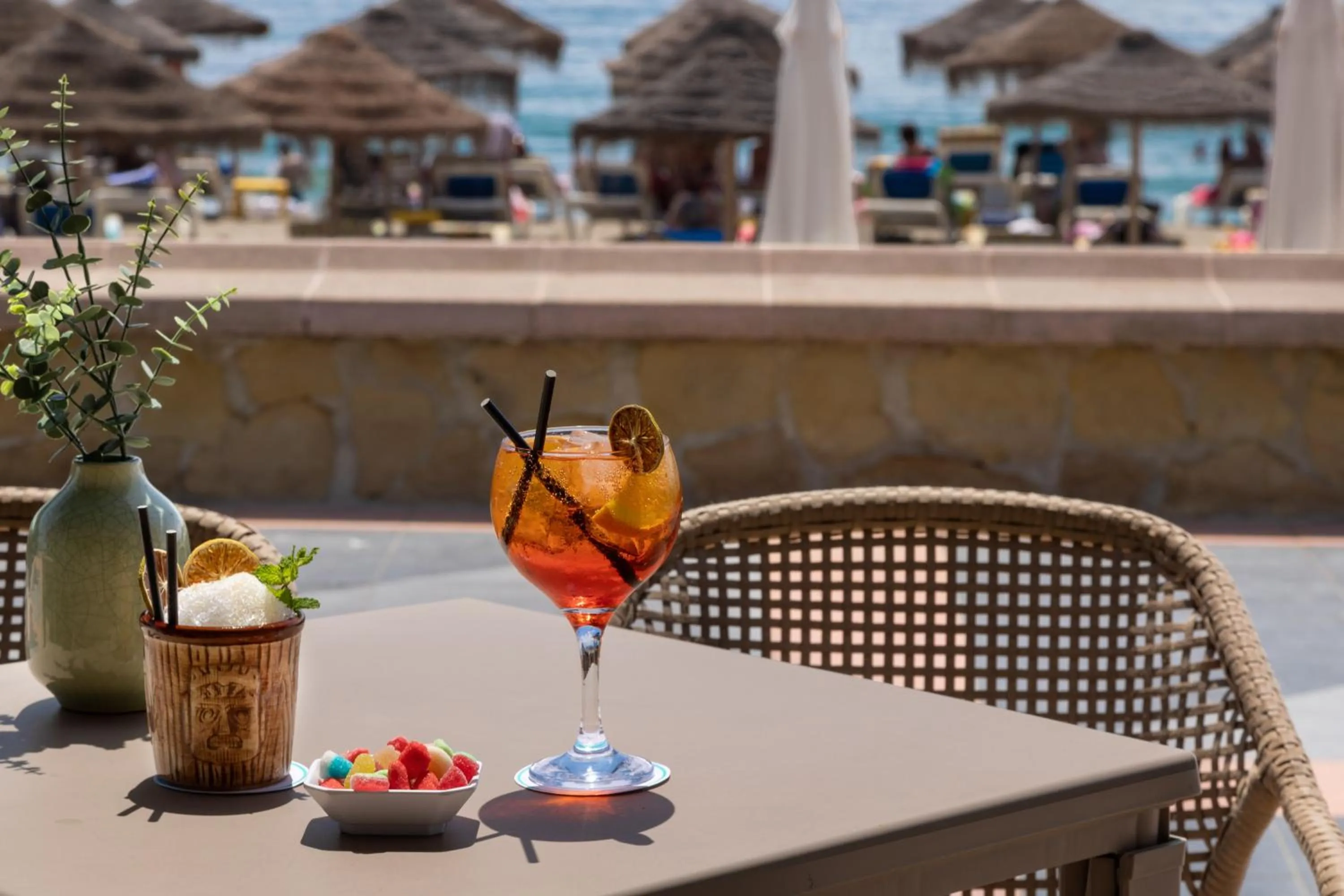 Food and drinks in Sol Puerto Marina