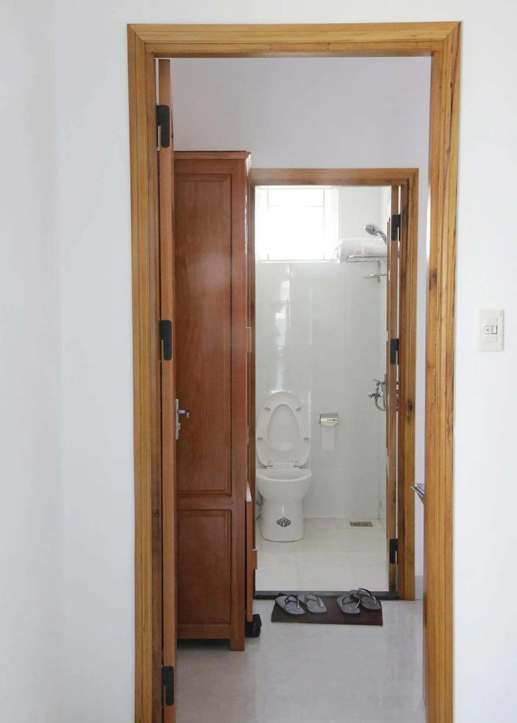 Toilet in Danang Beach 2 Hotel