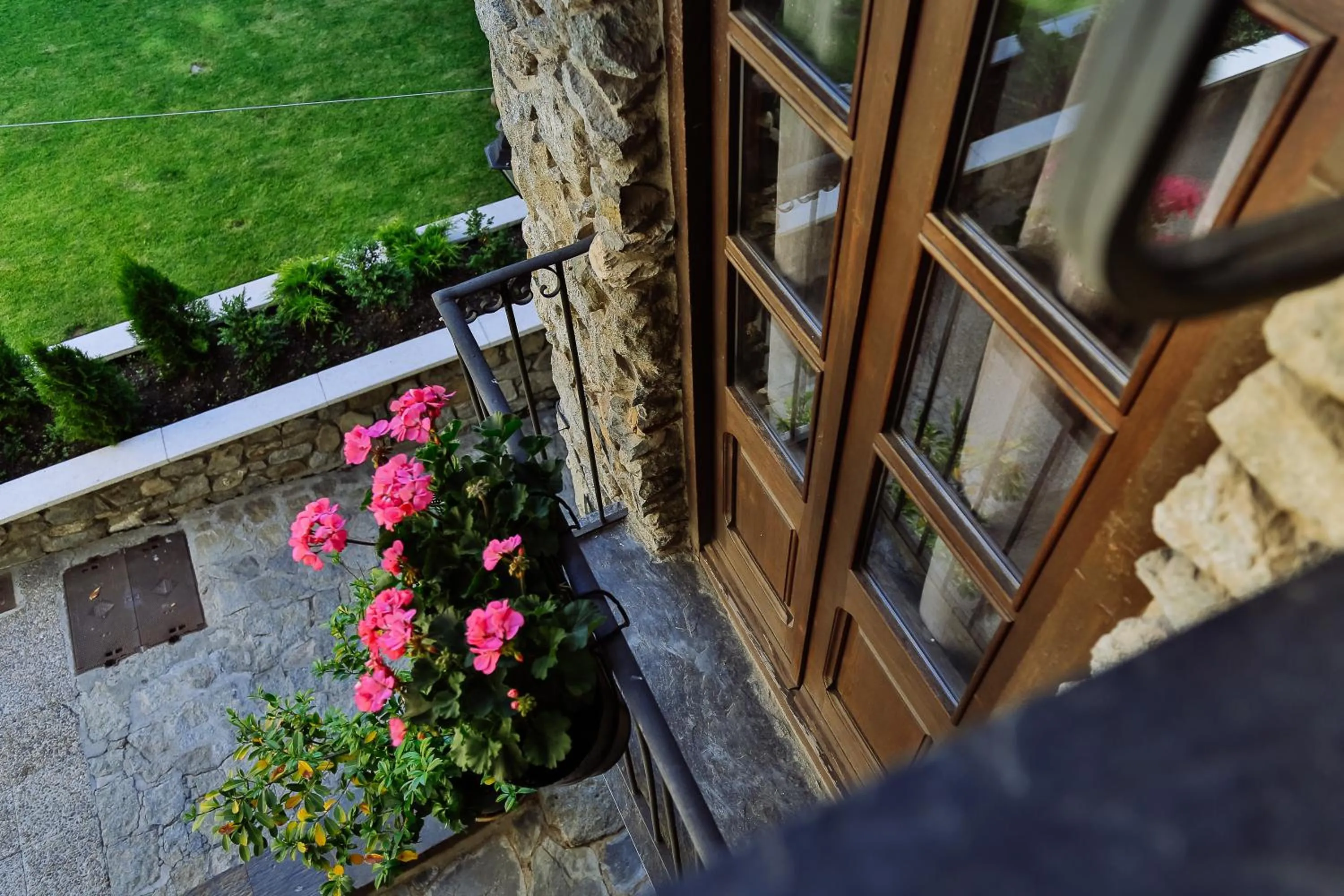 Facade/entrance in Hostal Cisco de Sans