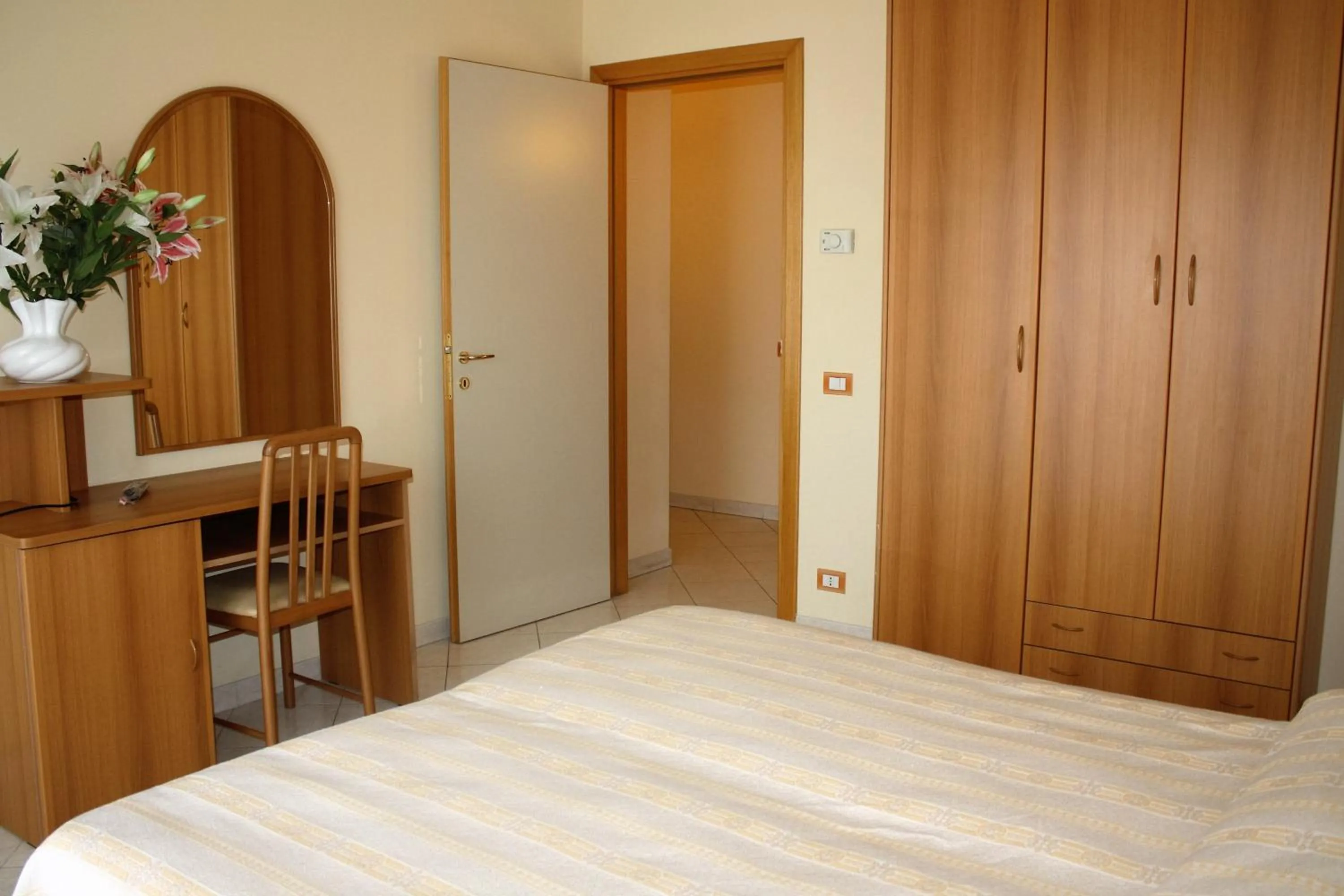 Photo of the whole room, Bed in Hotel San Giorgio