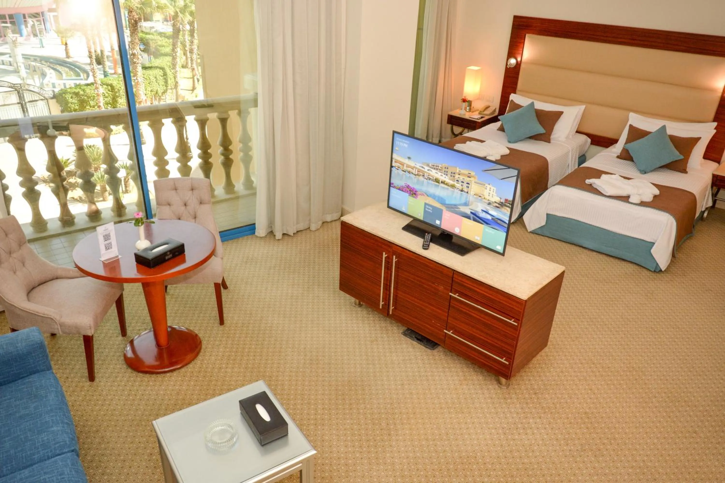 Photo of the whole room, Bed in Helnan Dream Hotel and Conference Center