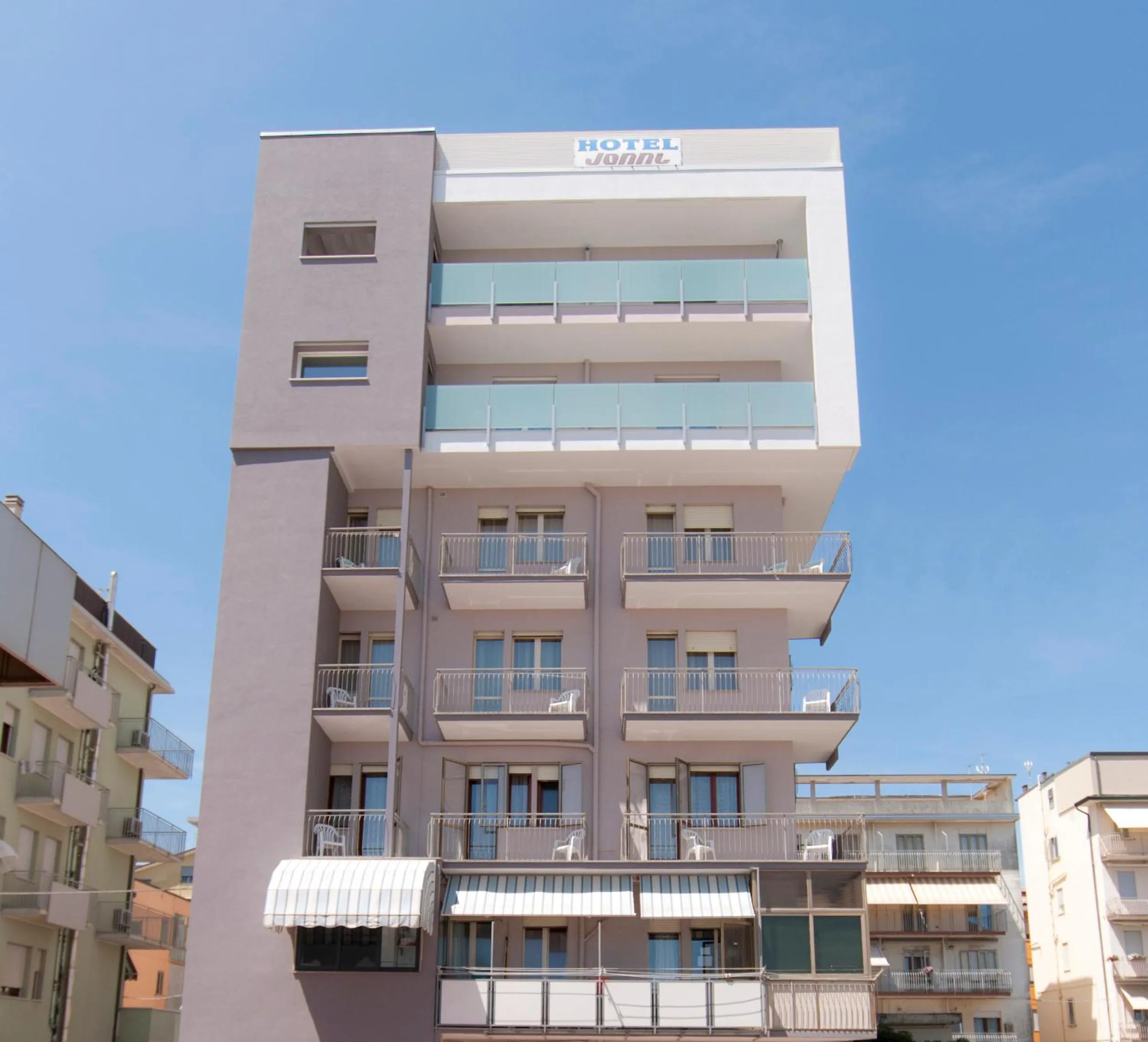 Activities in Hotel Jonni