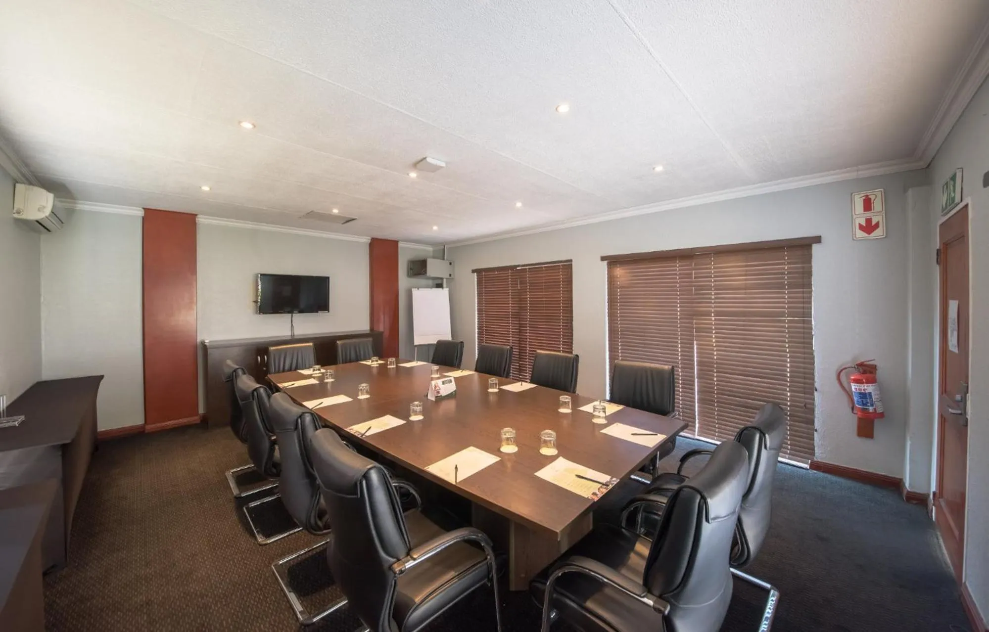 Business facilities in Birchwood Hotel and OR Tambo Conference Centre