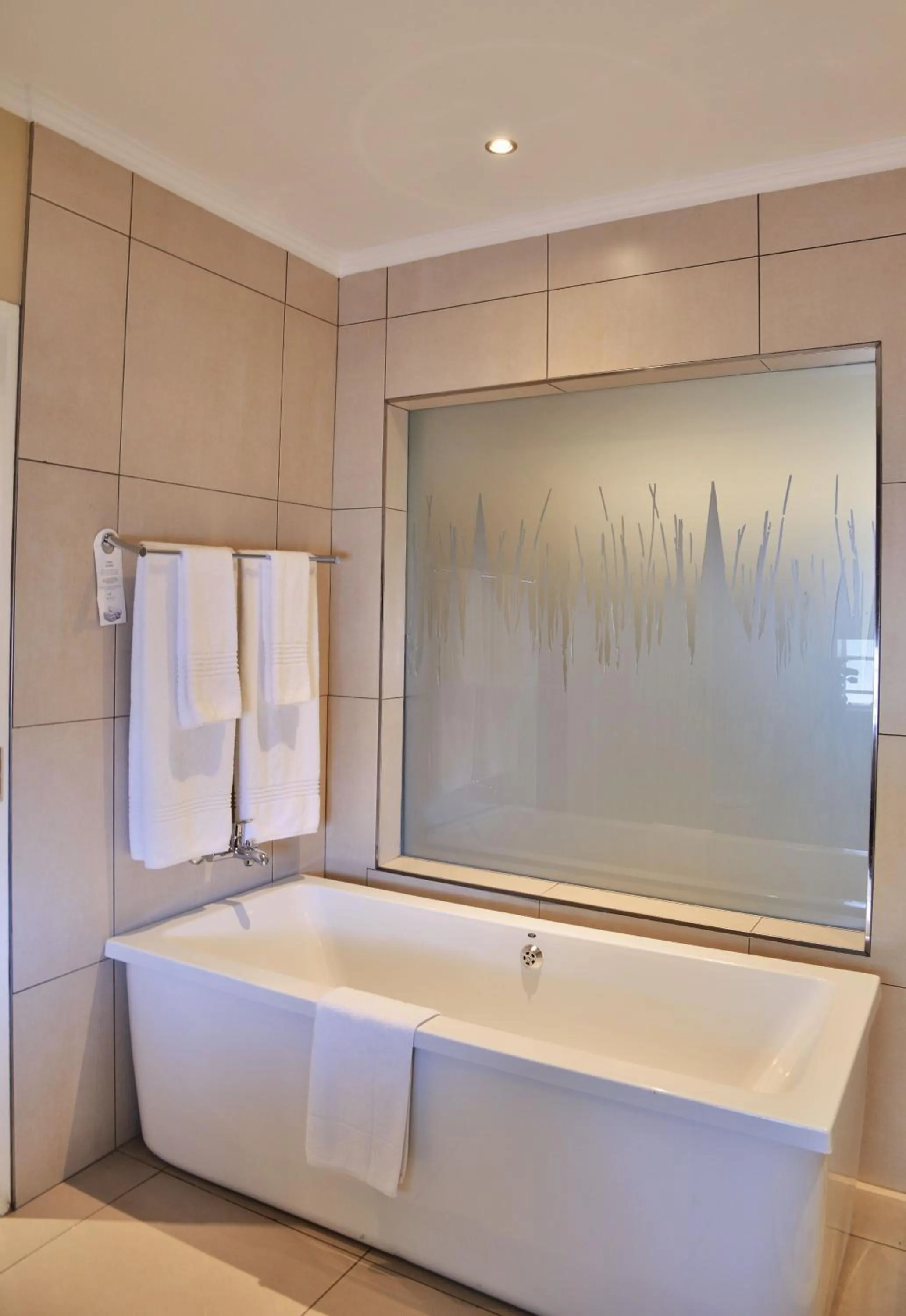 Bathroom in Birchwood Hotel and OR Tambo Conference Centre