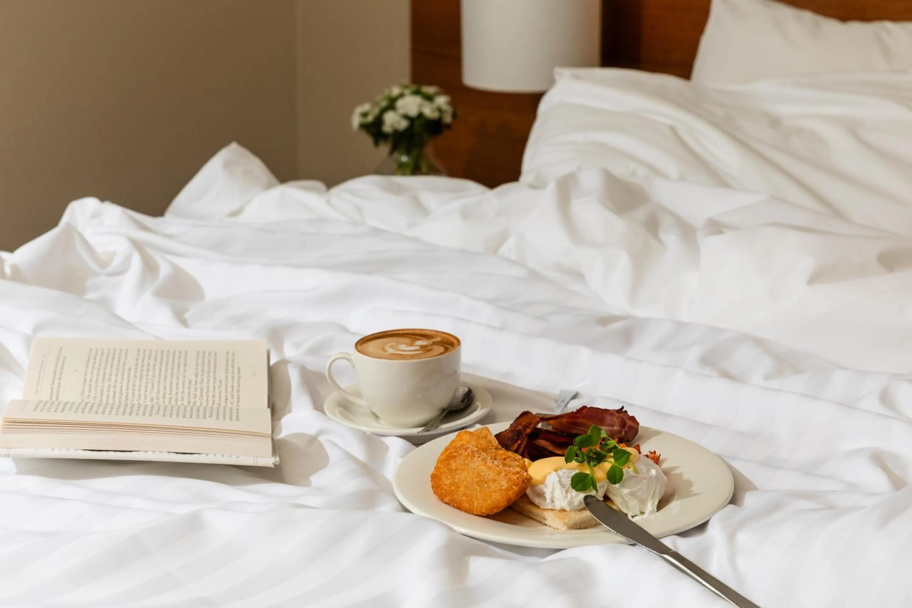 Bed in The Old Woolstore Apartment Hotel