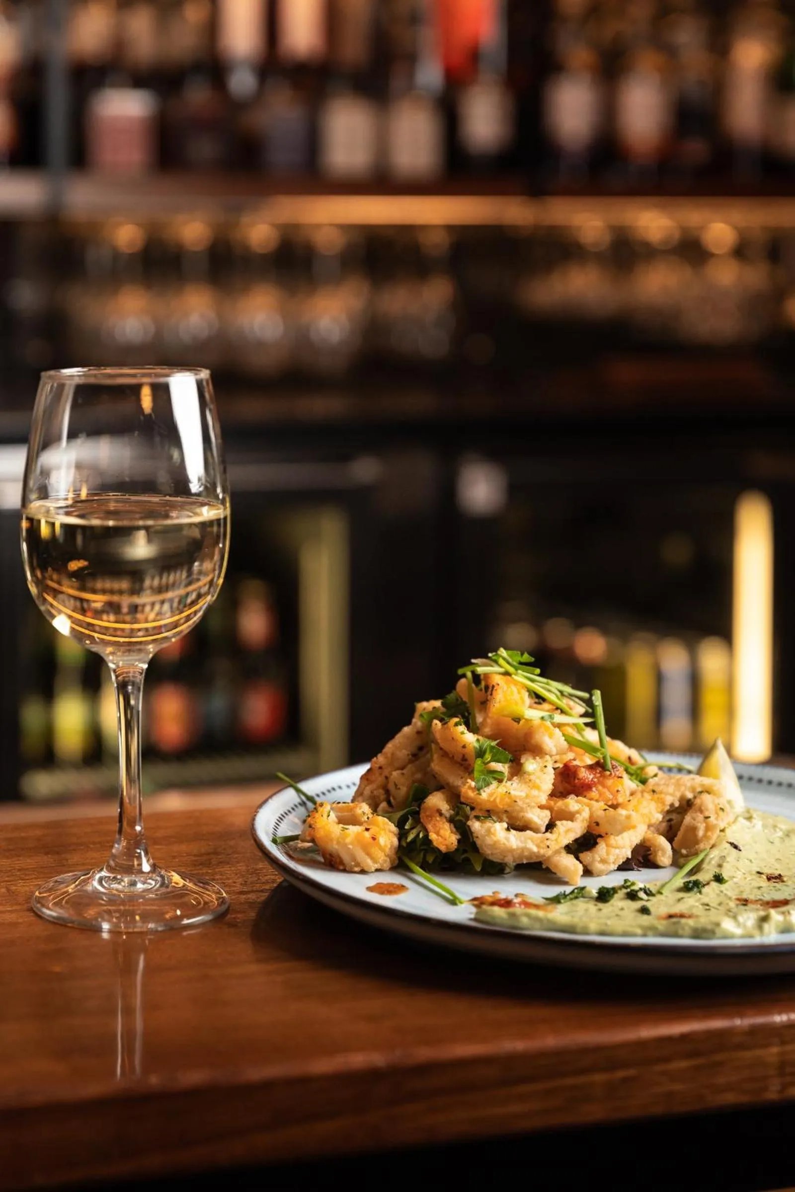 Food and drinks in The Old Woolstore Apartment Hotel