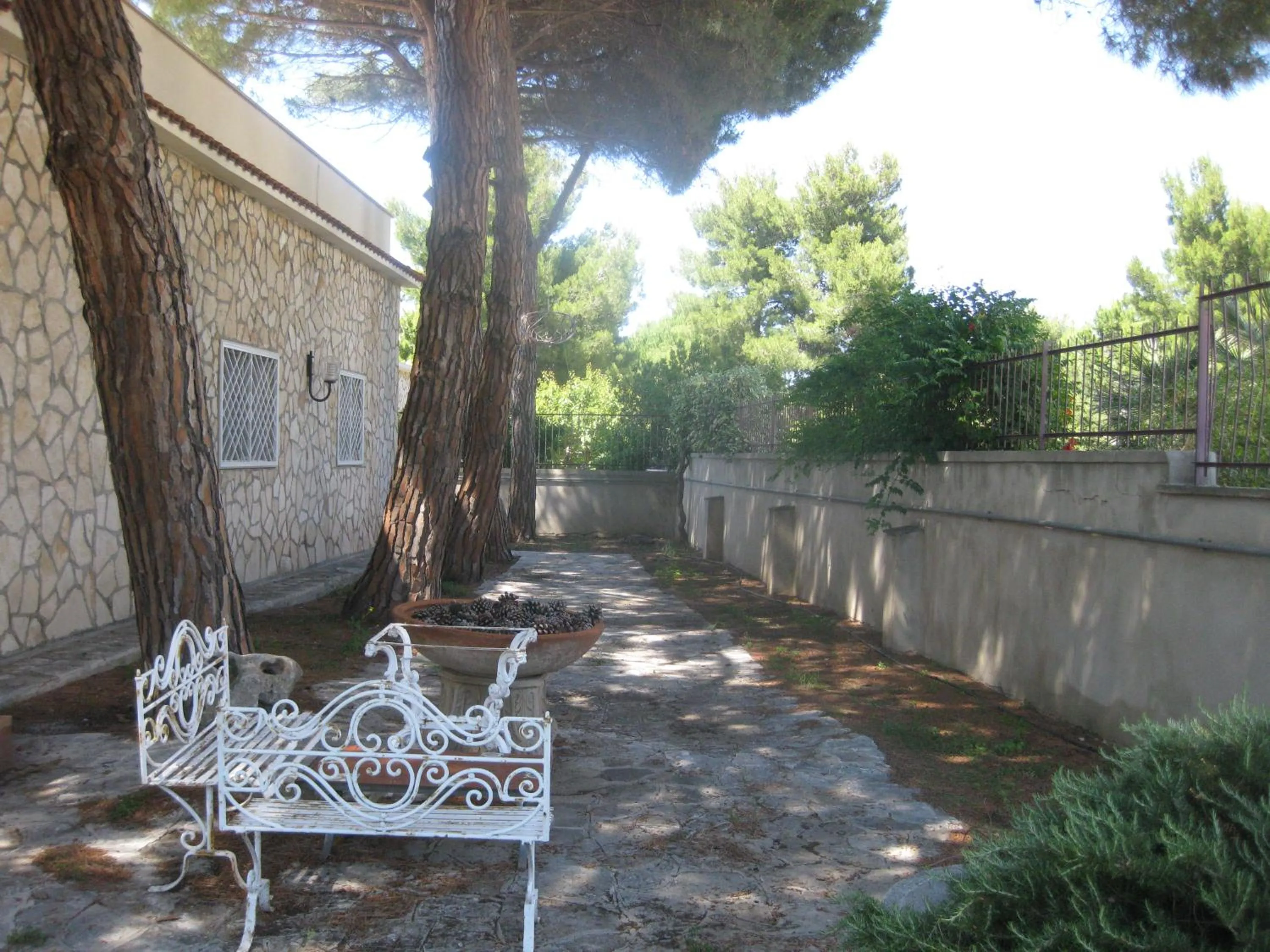 Garden in B&B Villa Lucia