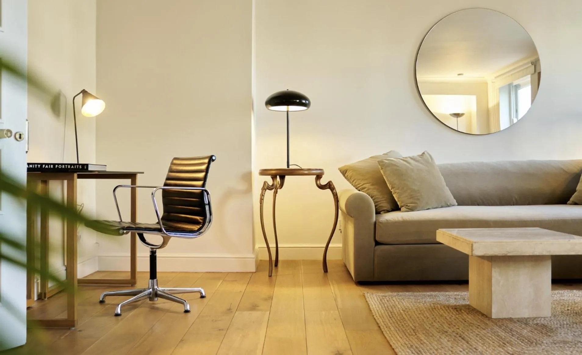 Europa House Apartments