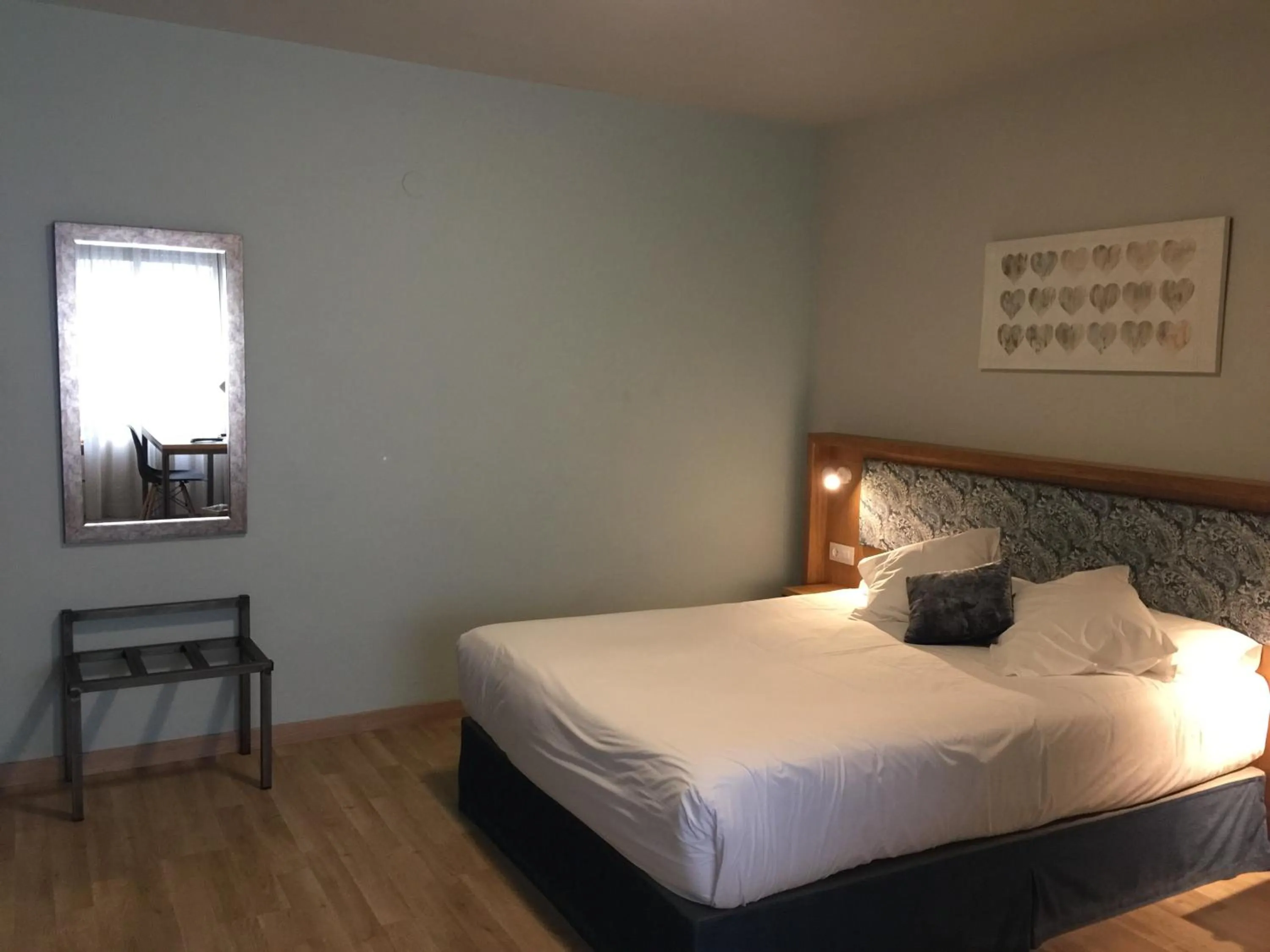 Photo of the whole room, Bed in Hotel Celanova