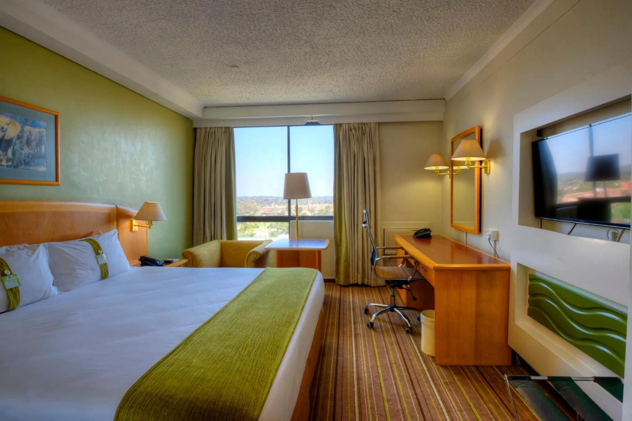 Photo of the whole room, Bed in Holiday Inn - Harare by IHG