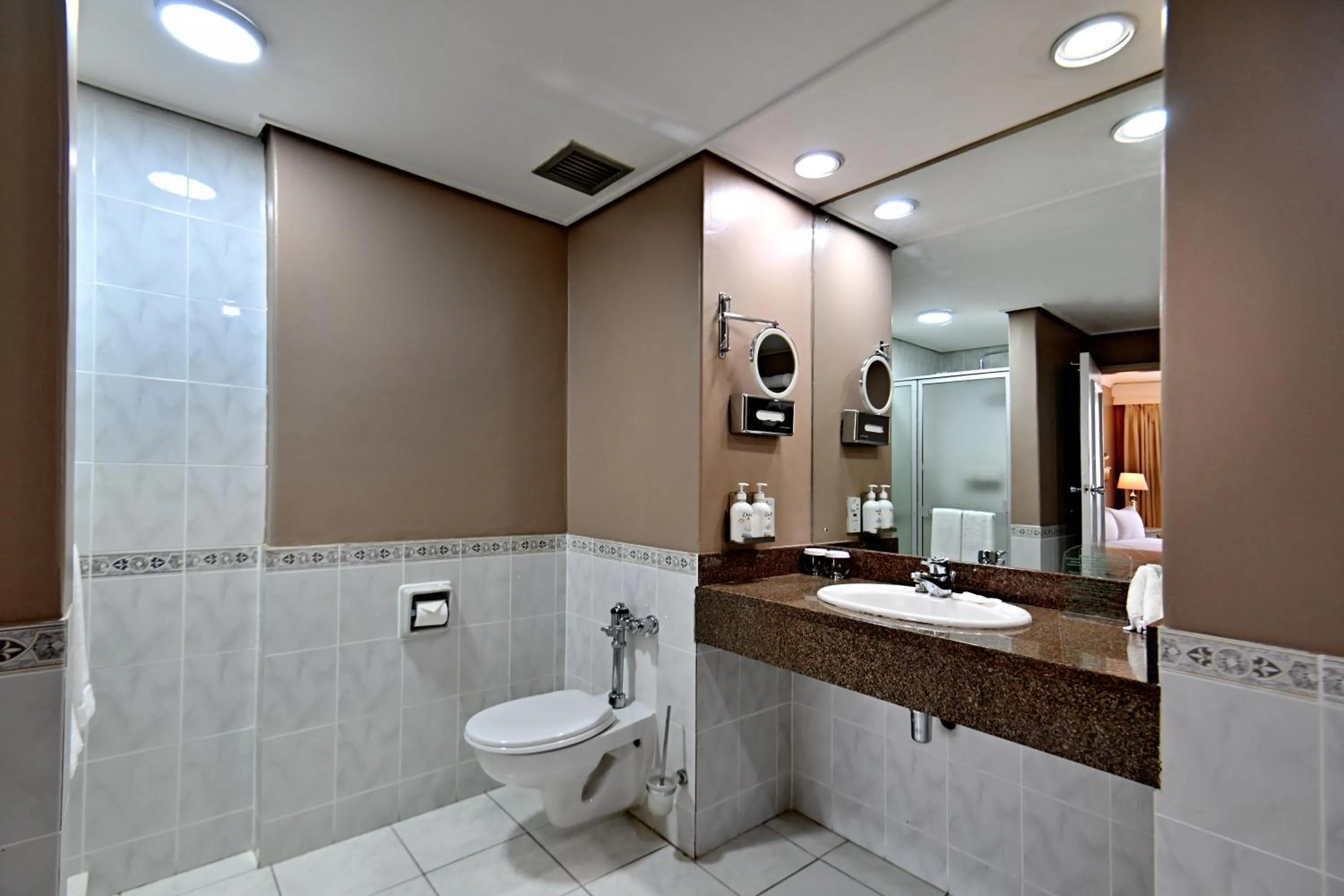 Bathroom in Holiday Inn - Harare by IHG
