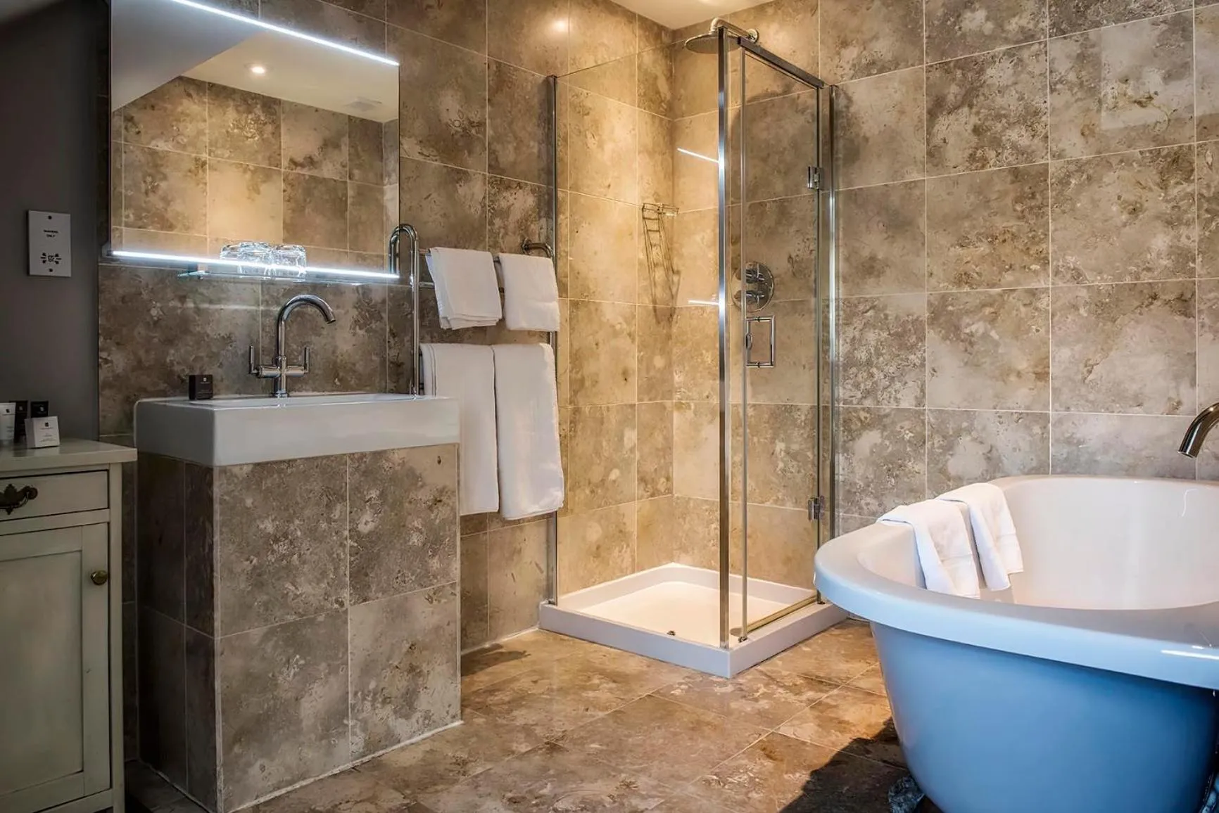 Bathroom in The Howard Arms