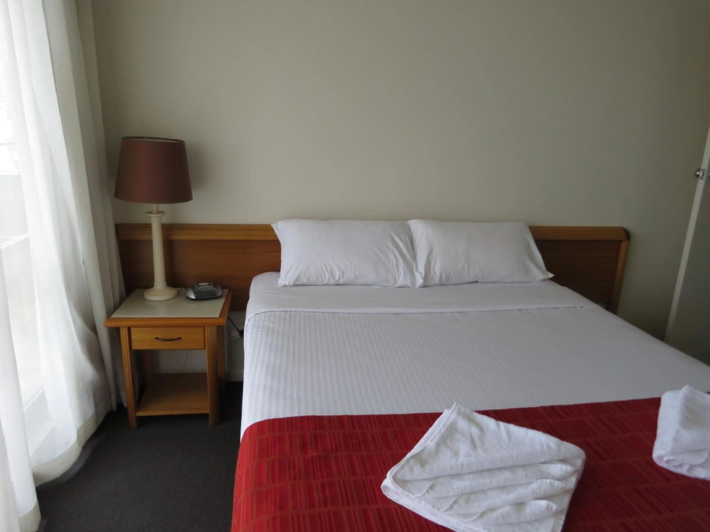 Bed in Summit Apartments