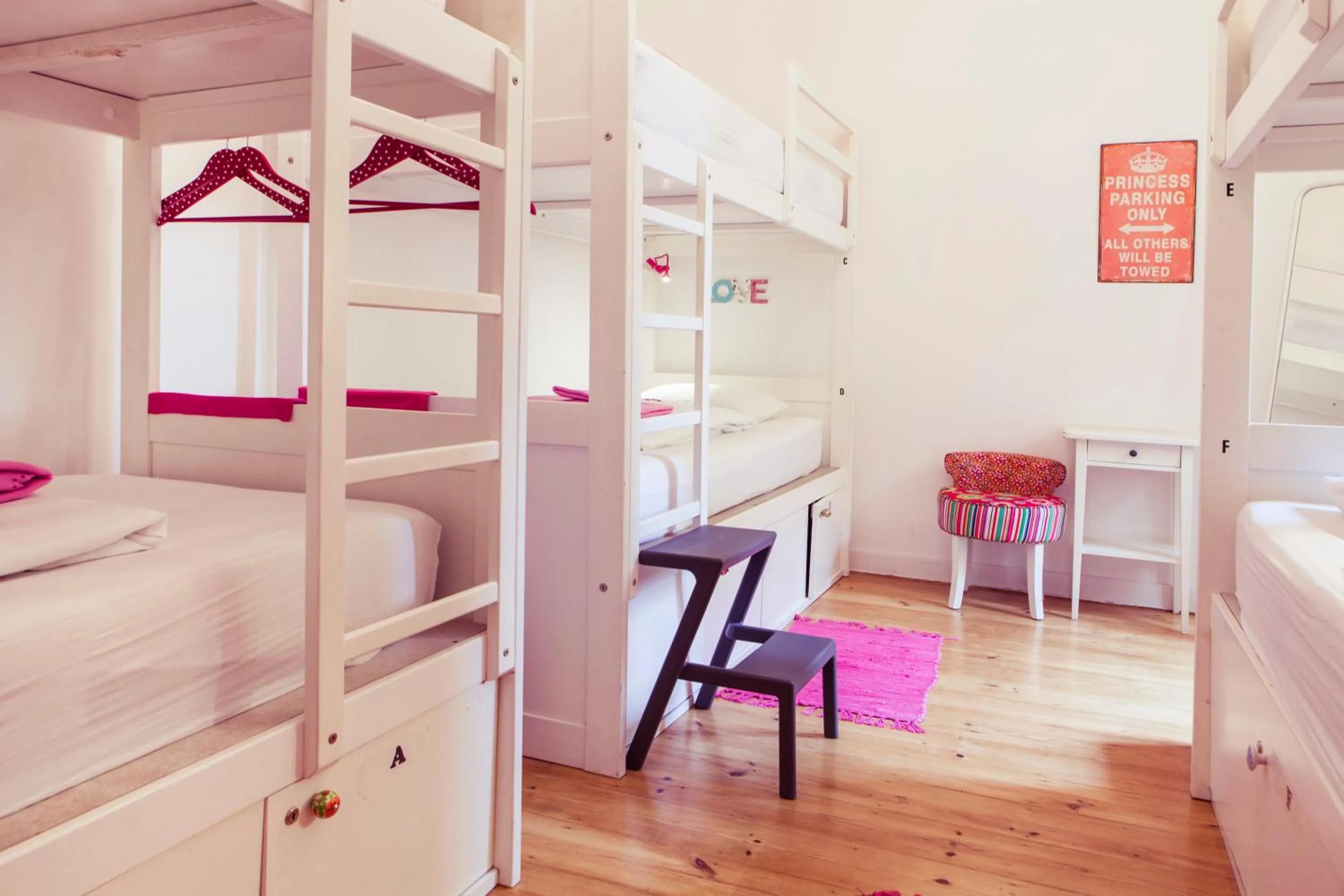 Bedroom, Bed in Lisbon Chillout Hostel