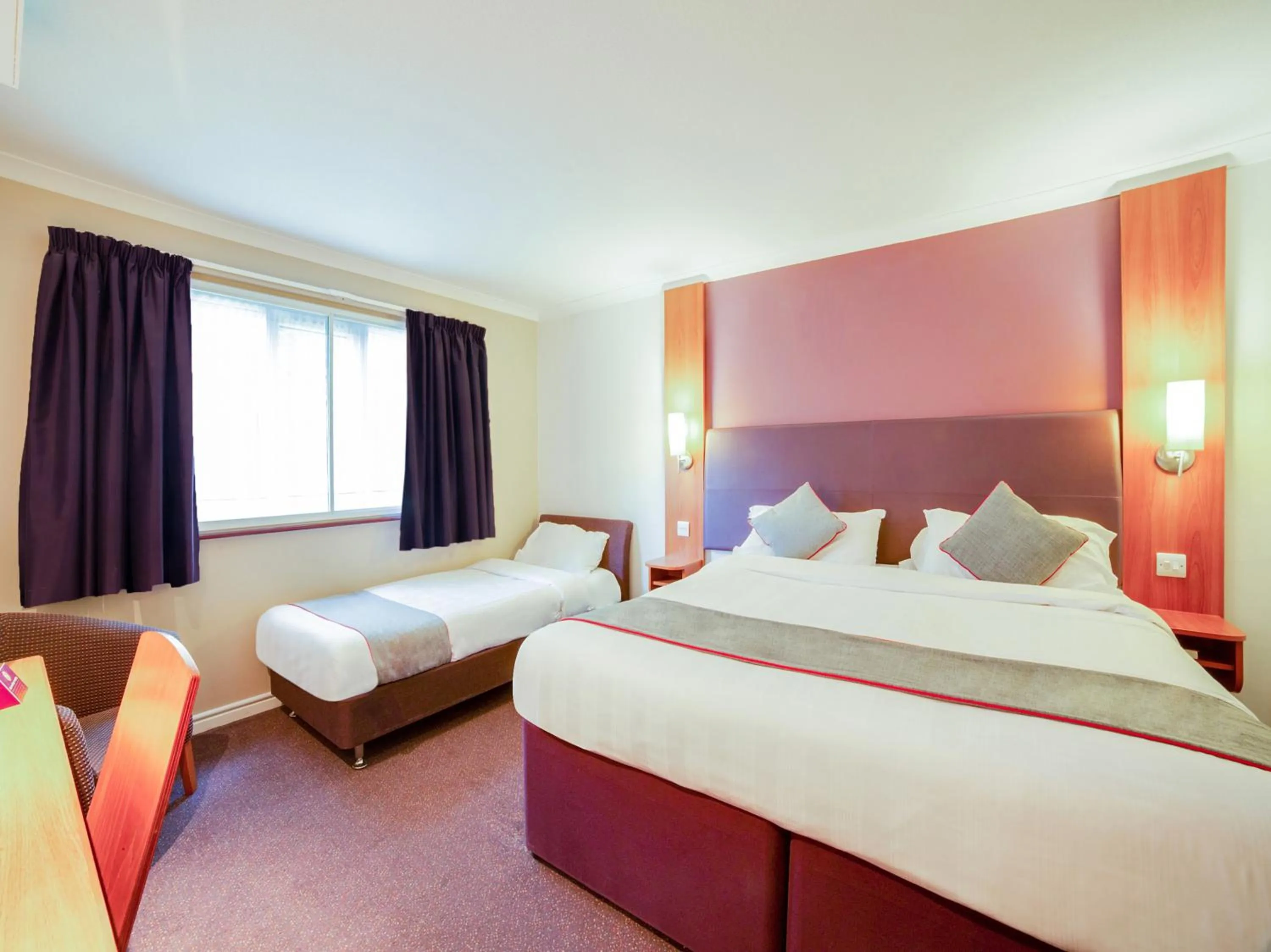 Photo of the whole room in OYO Lakeside Haydock Hotel St Helens