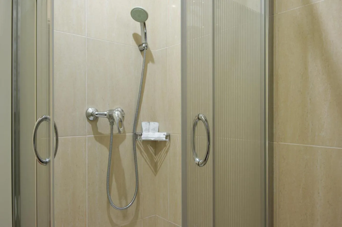 Photo of the whole room in Hotel Lagoa dos Pastorinhos