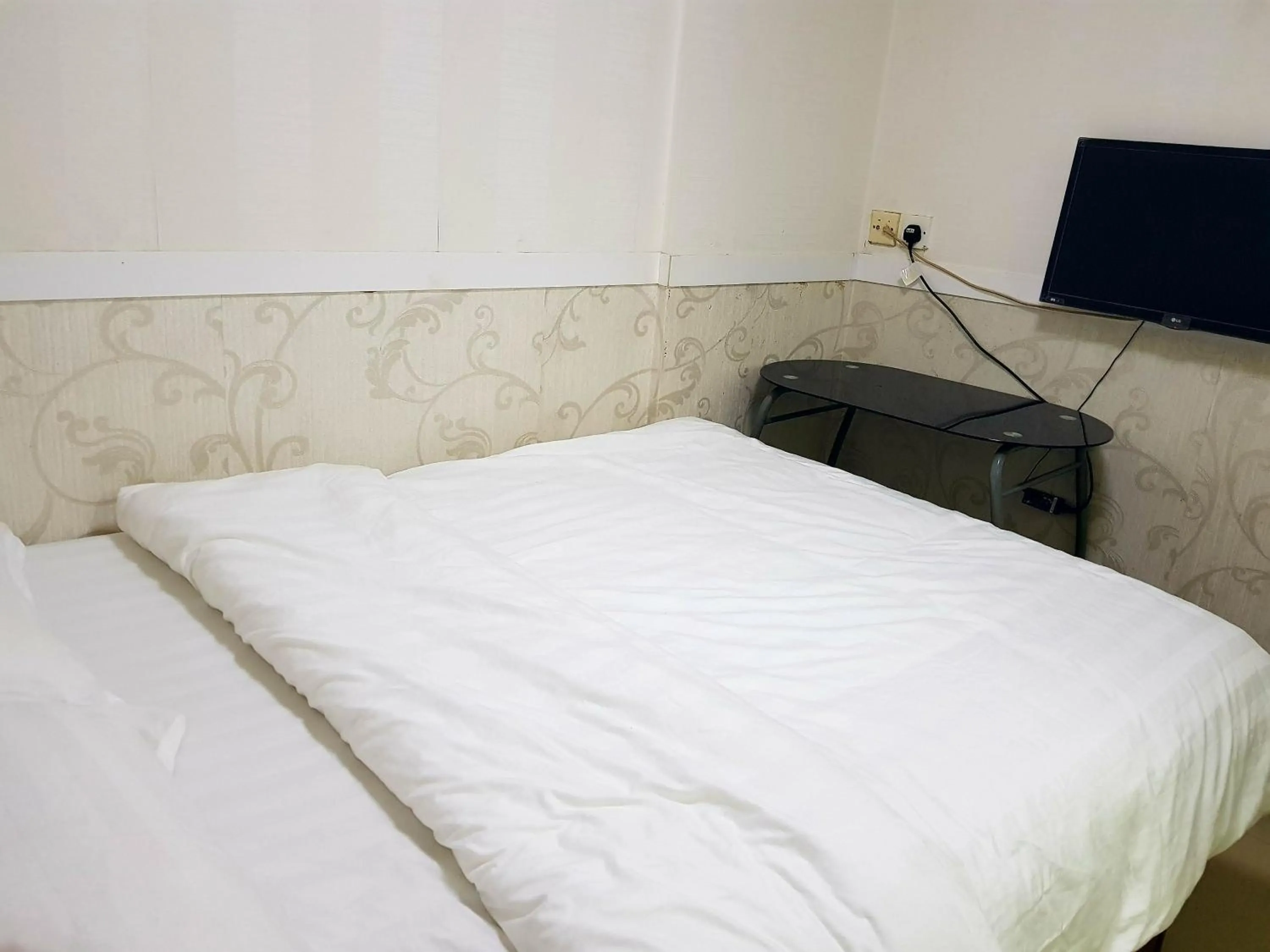 bunk bed, Bed in Astronaut's Hotel