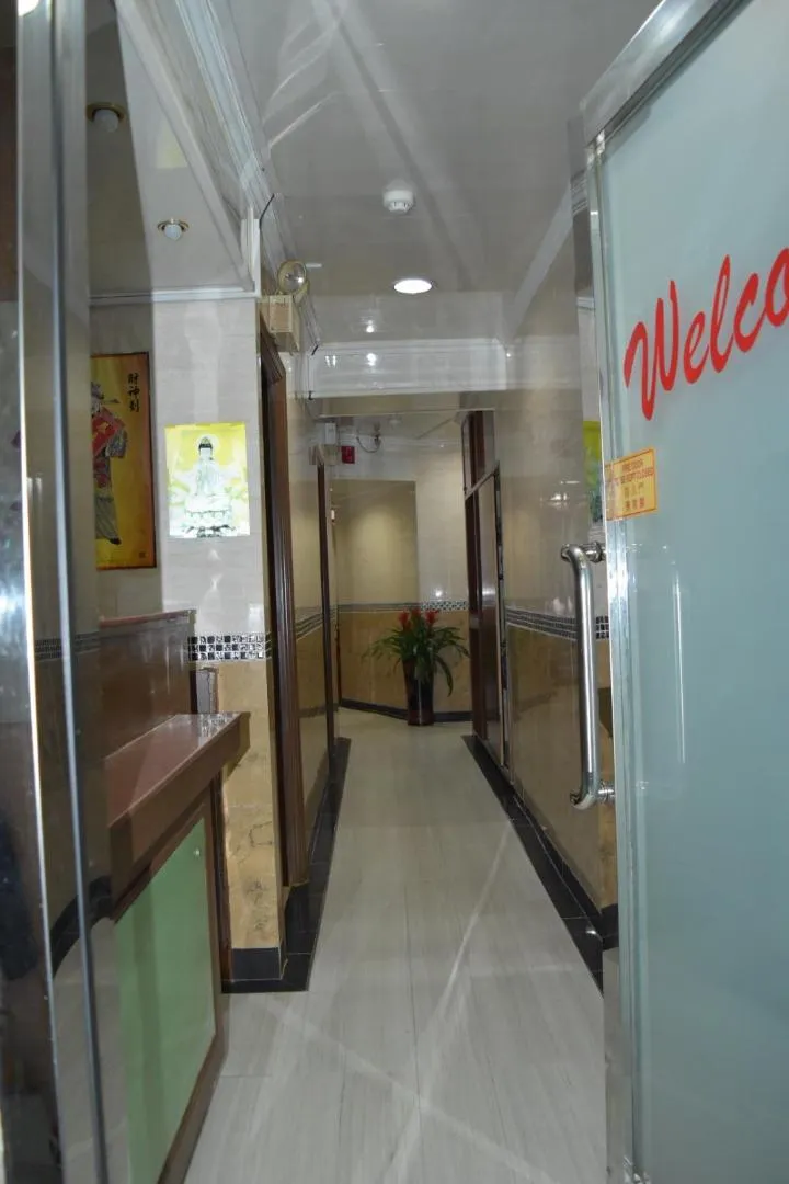 Facade/entrance in Astronaut's Hotel