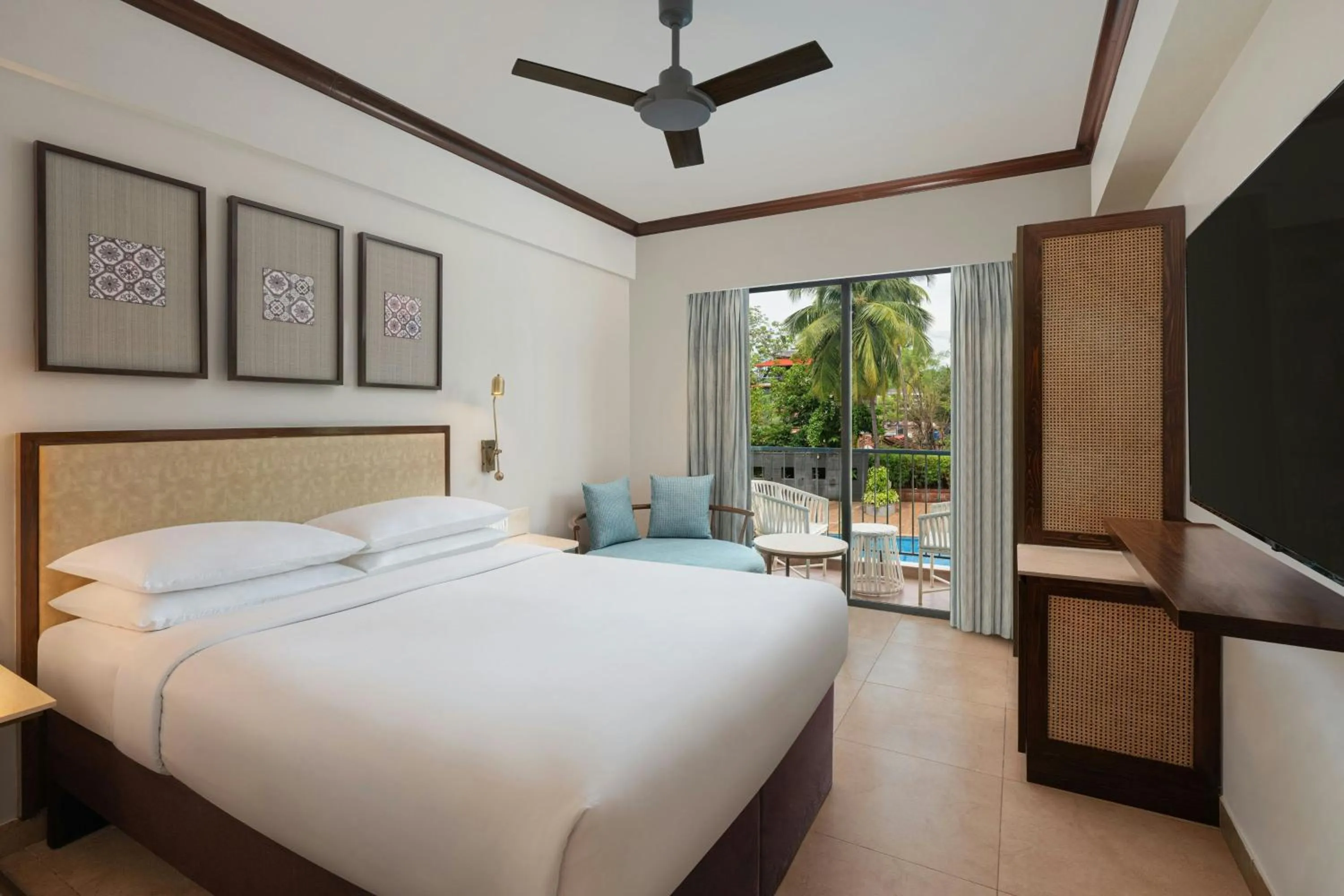 Photo of the whole room, Bed in Fairfield by Marriott Goa Anjuna