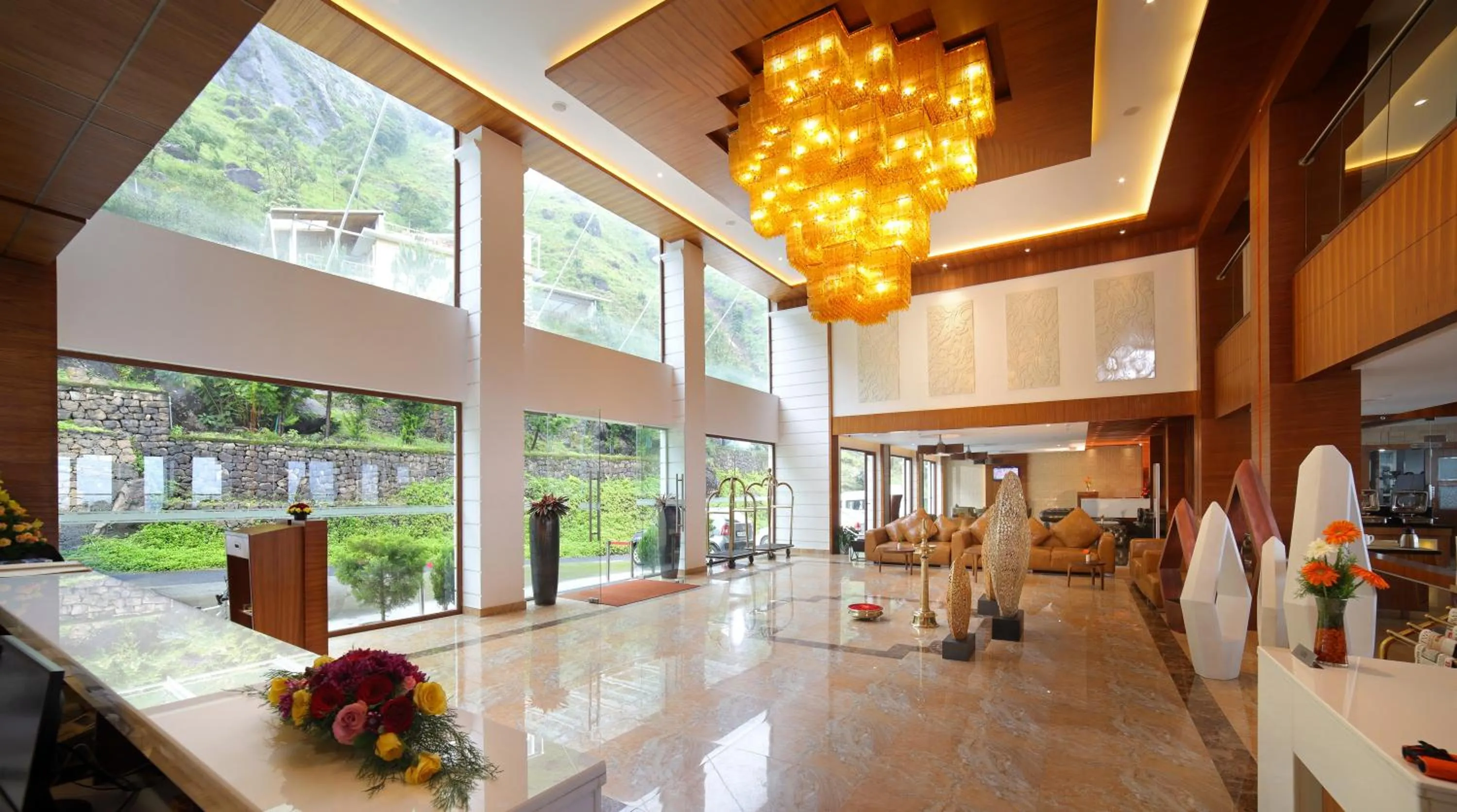 Lobby or reception in Amber Dale Luxury Hotel & Spa, Munnar