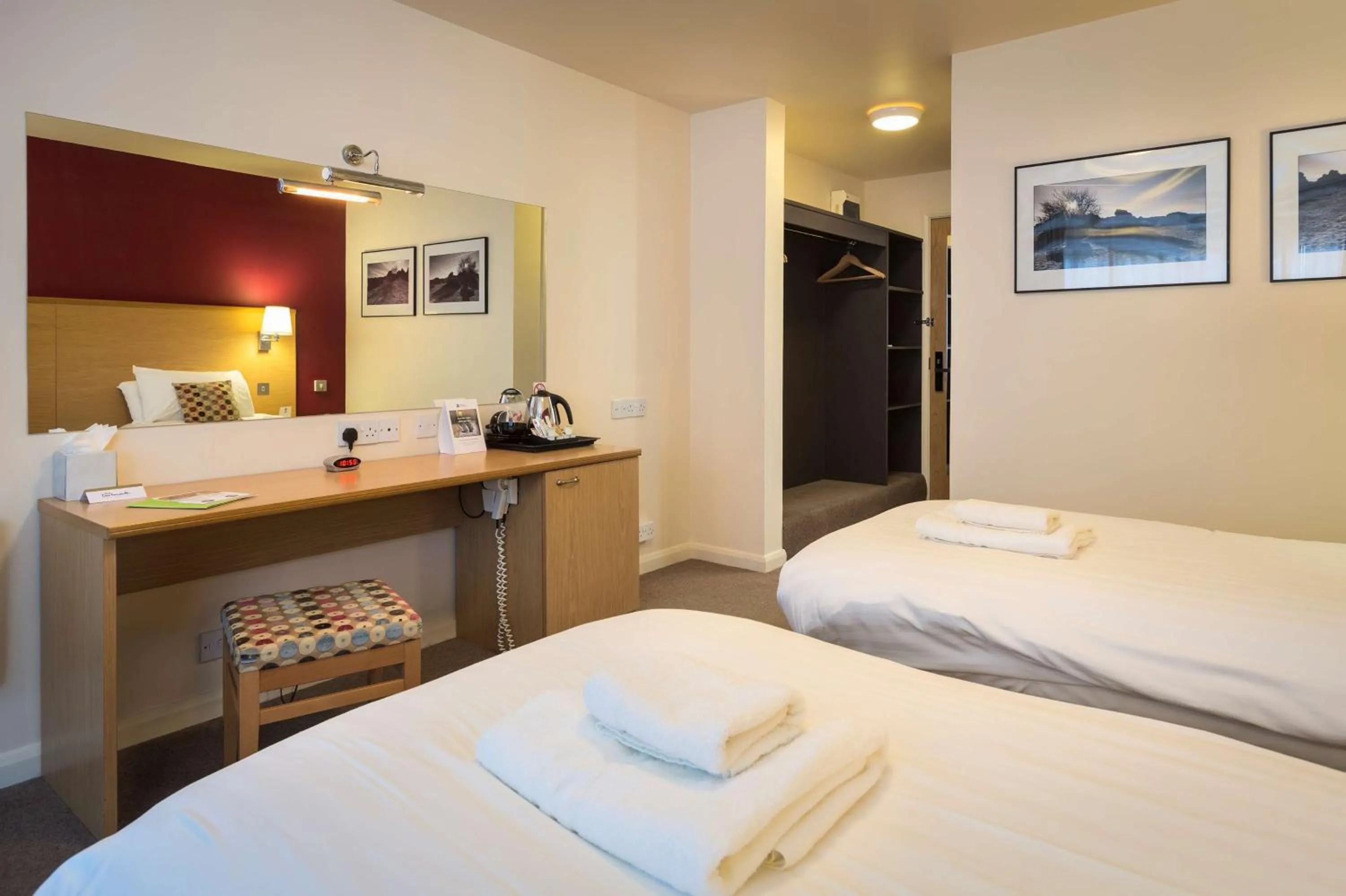 Photo of the whole room, Bed in Best Western The Dartmouth Hotel, Golf & Spa