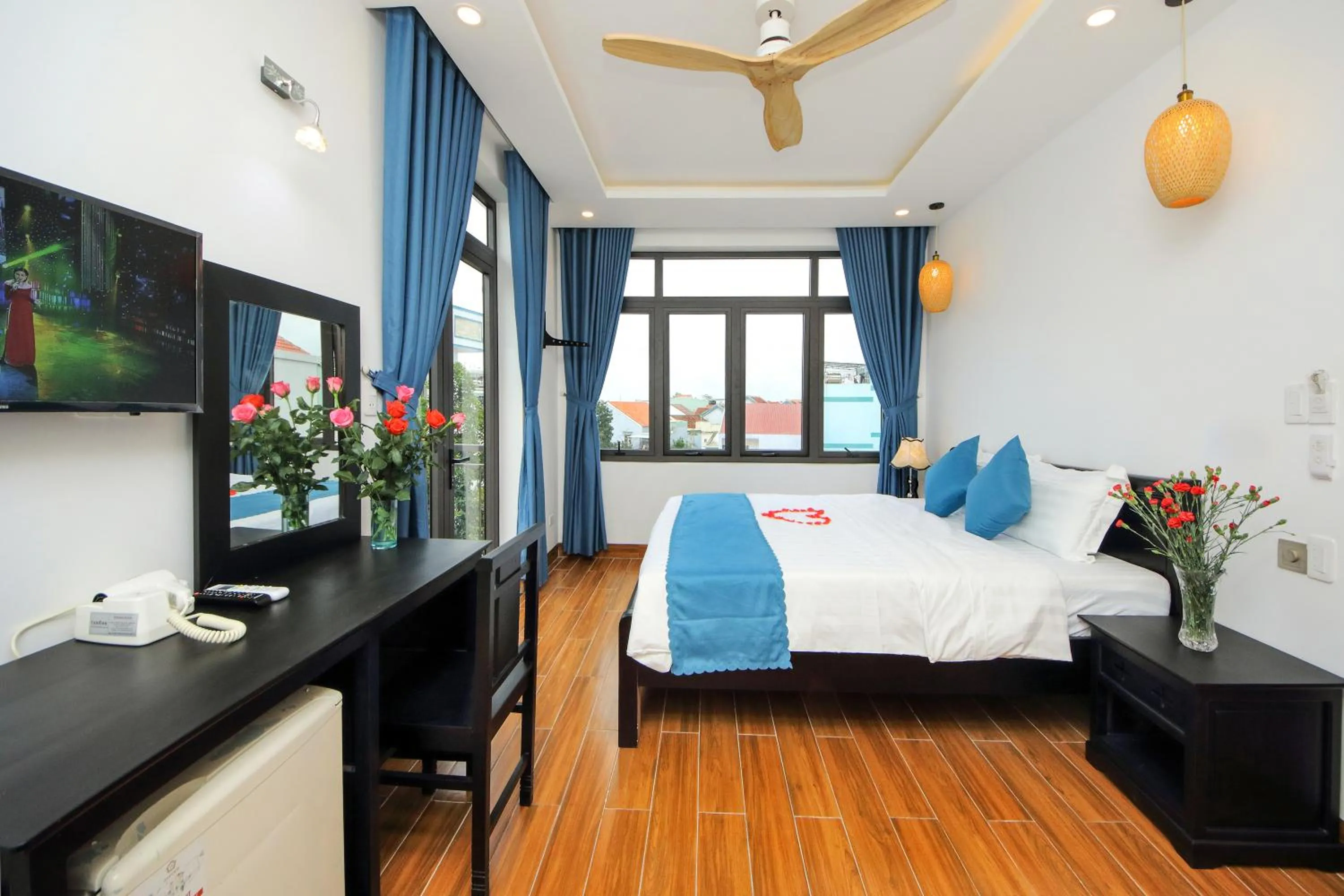 Bed in Quynh Long Villa