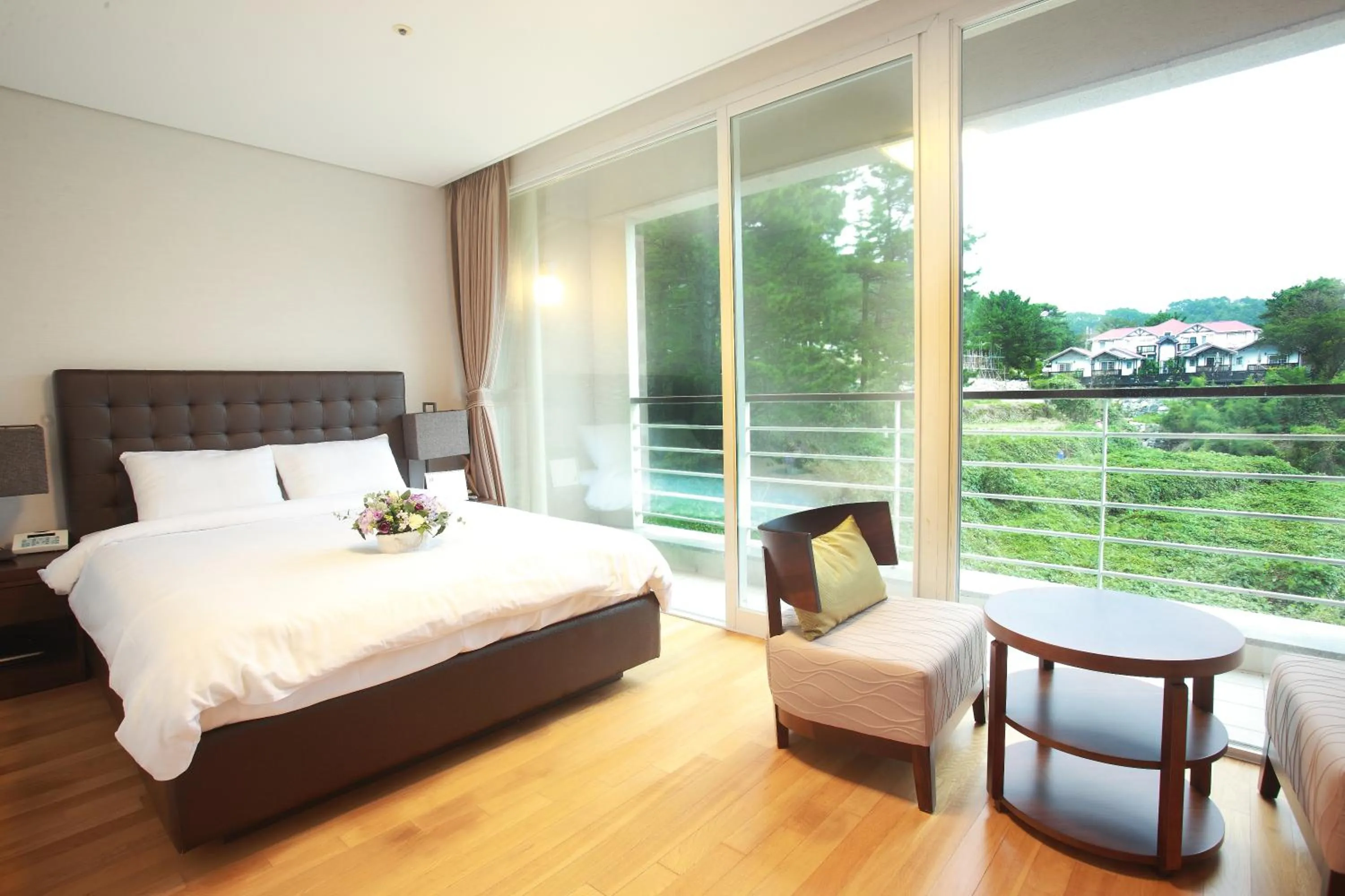 Bed in Hotel Riviera Geoje