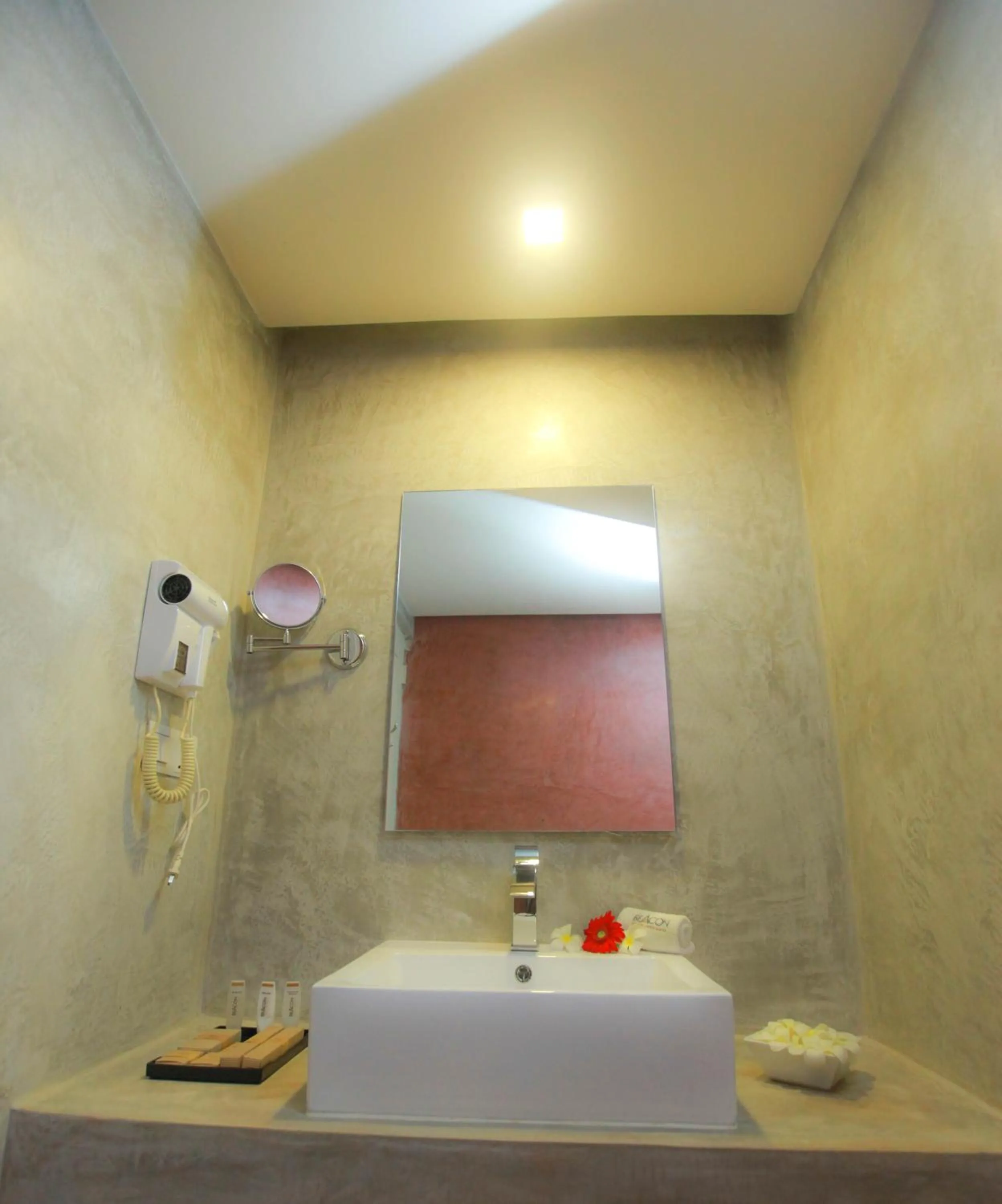 Bathroom in Beacon Beach Hotel Negombo