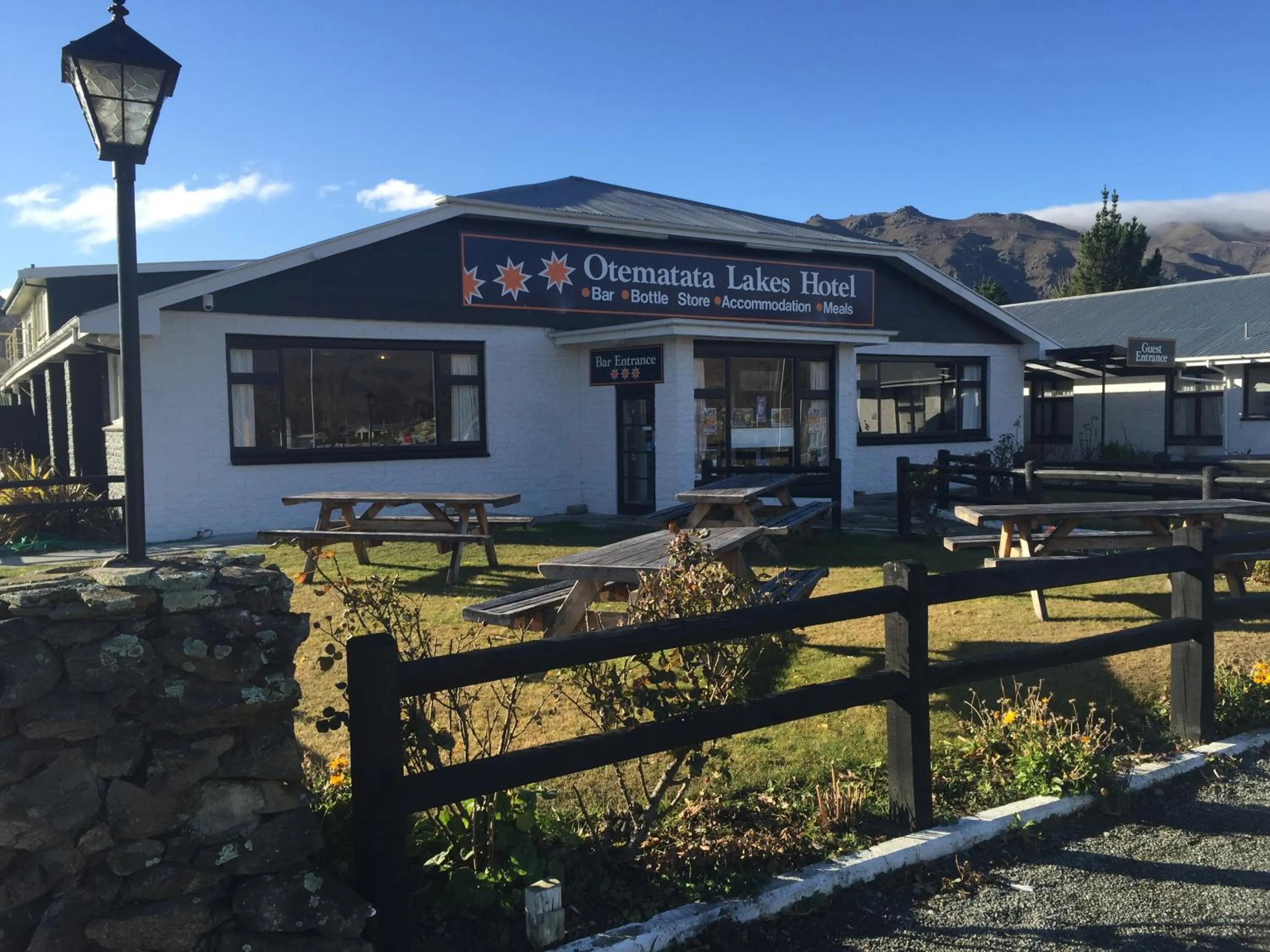 Property building in Otematata's Best Dam Pub