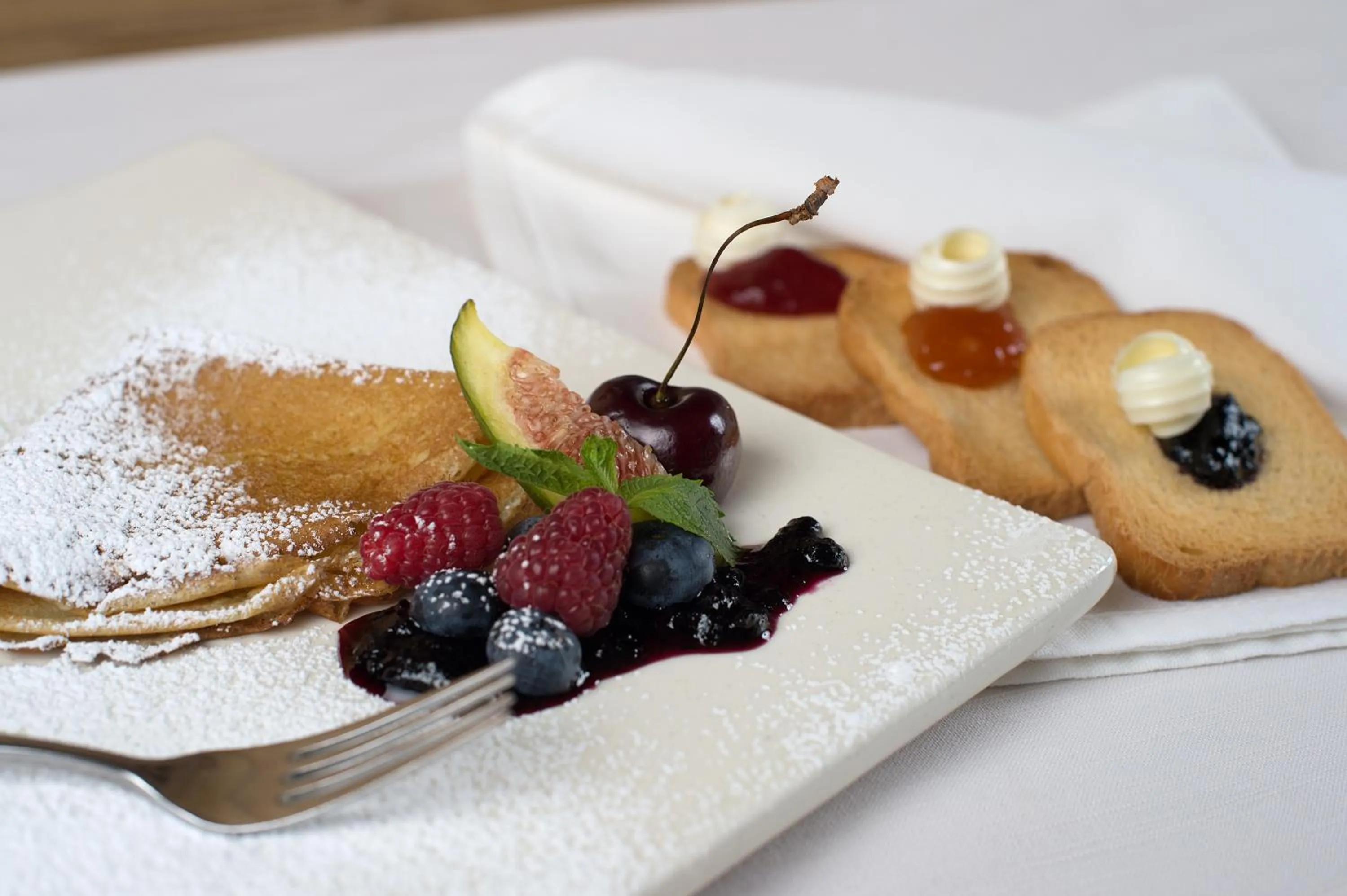 Buffet breakfast in Hotel Vedig