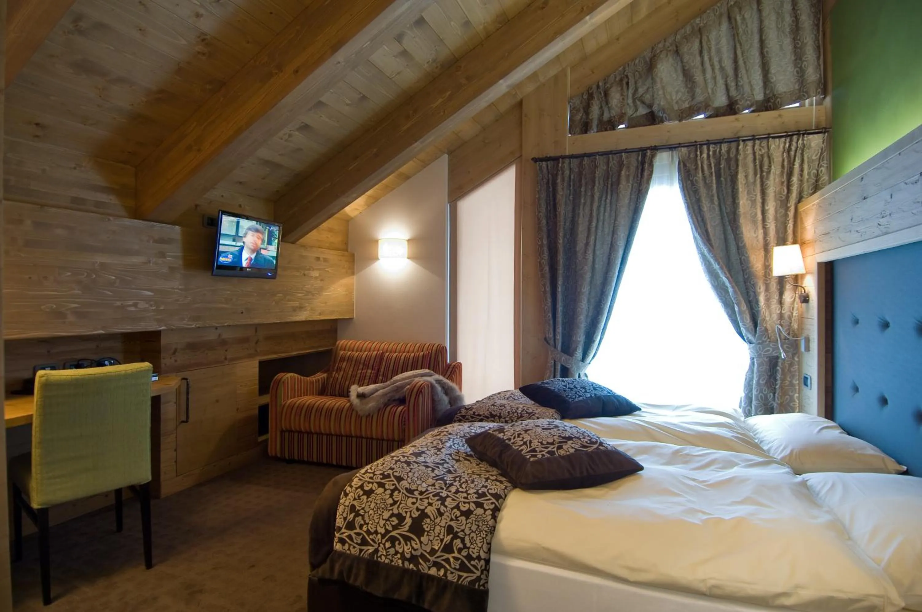 Photo of the whole room, Bed in Hotel Vedig