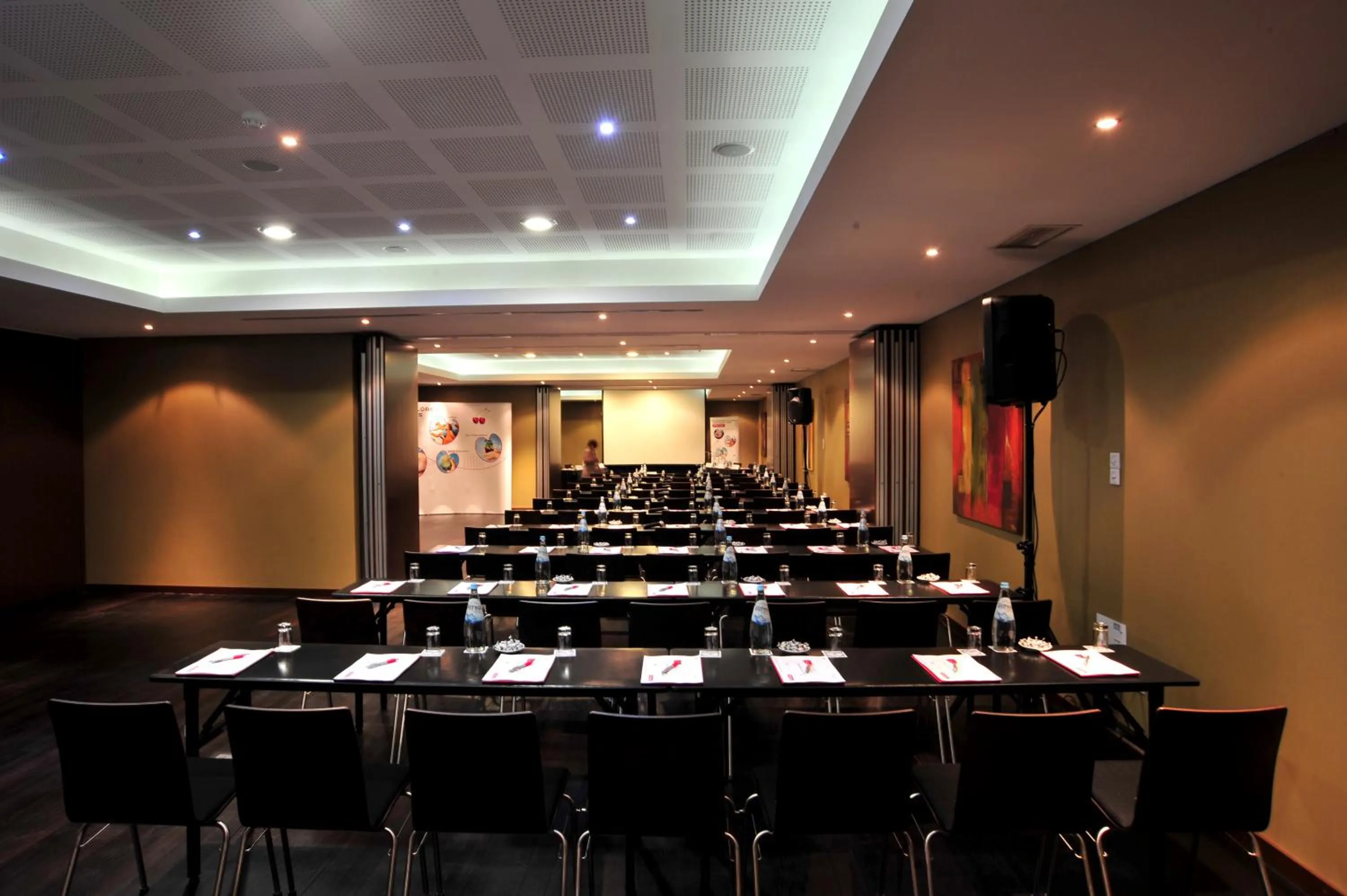 Business facilities in Vila Gale Coimbra