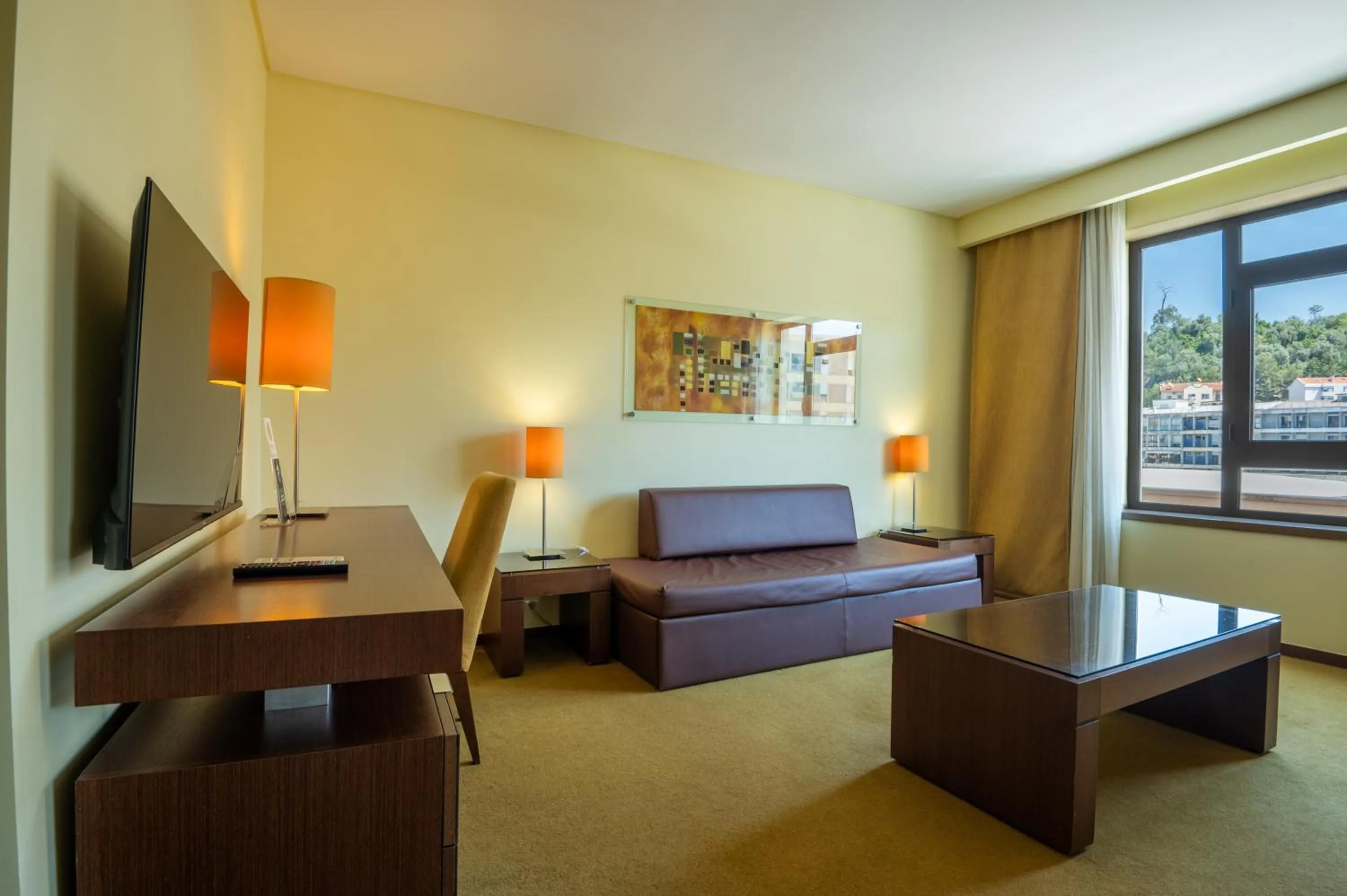 TV and multimedia in Vila Gale Coimbra