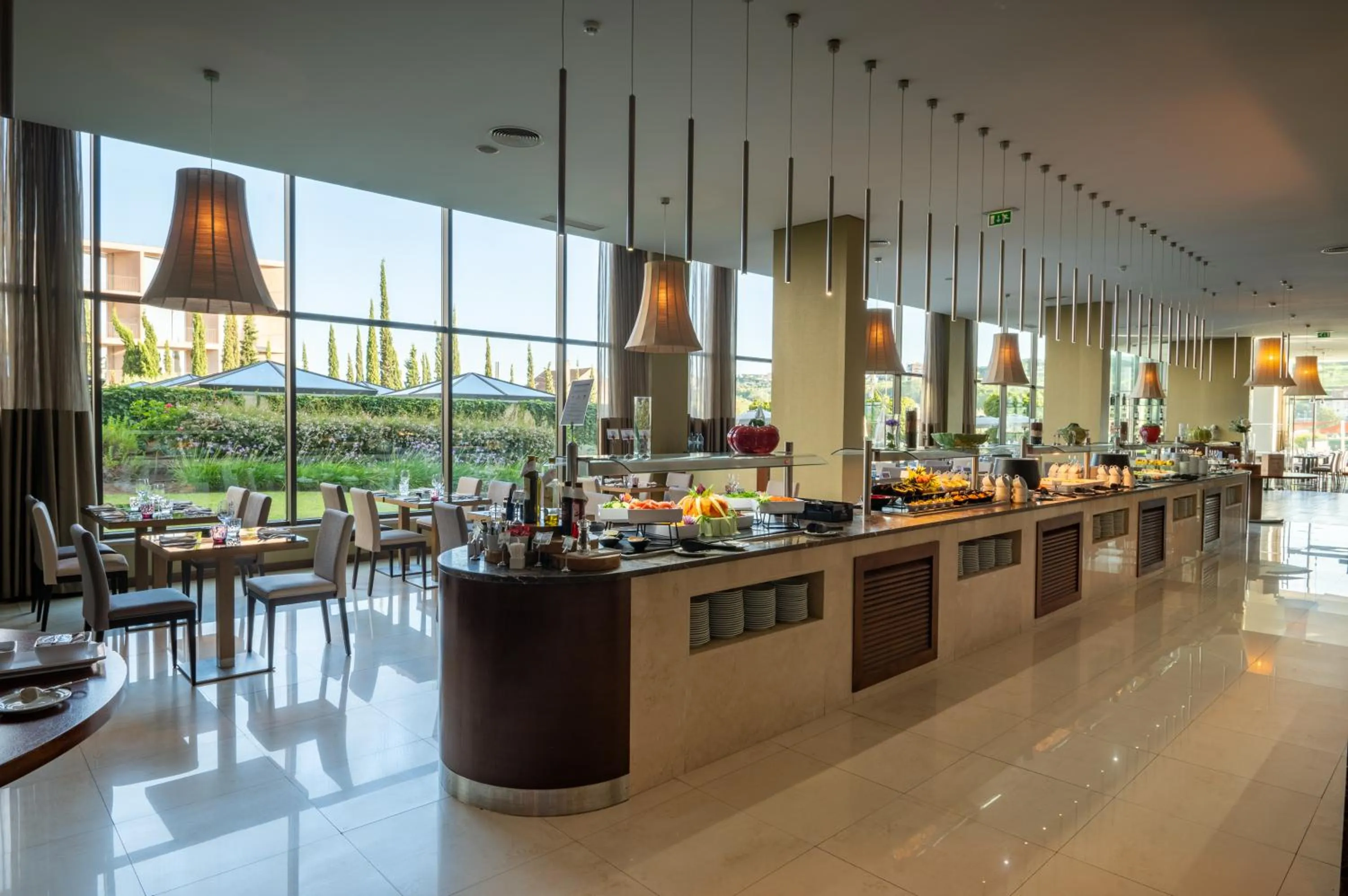 Restaurant/places to eat in Vila Gale Coimbra